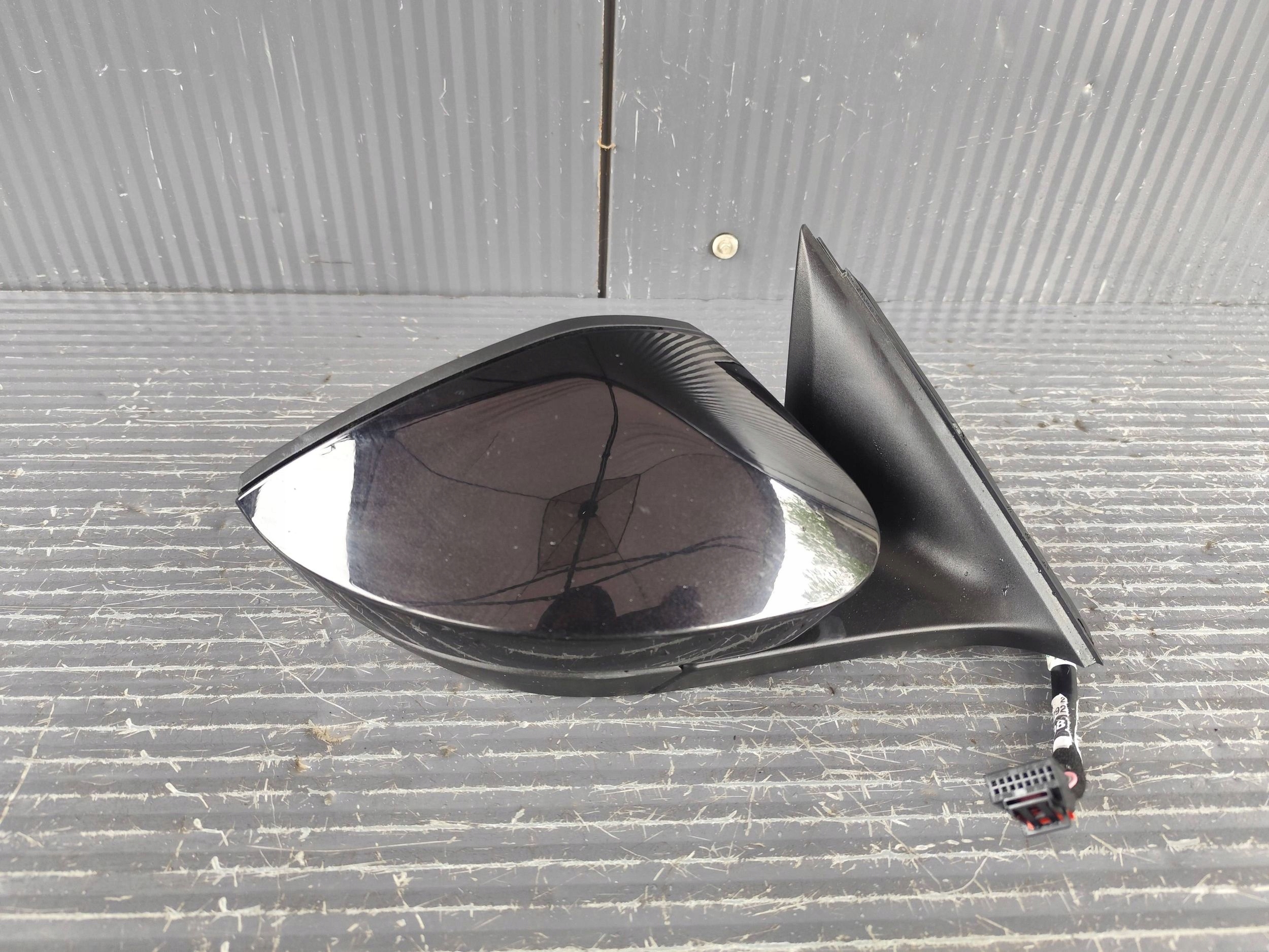 SKODA OCTAVIA IV mirror right 8 PIN