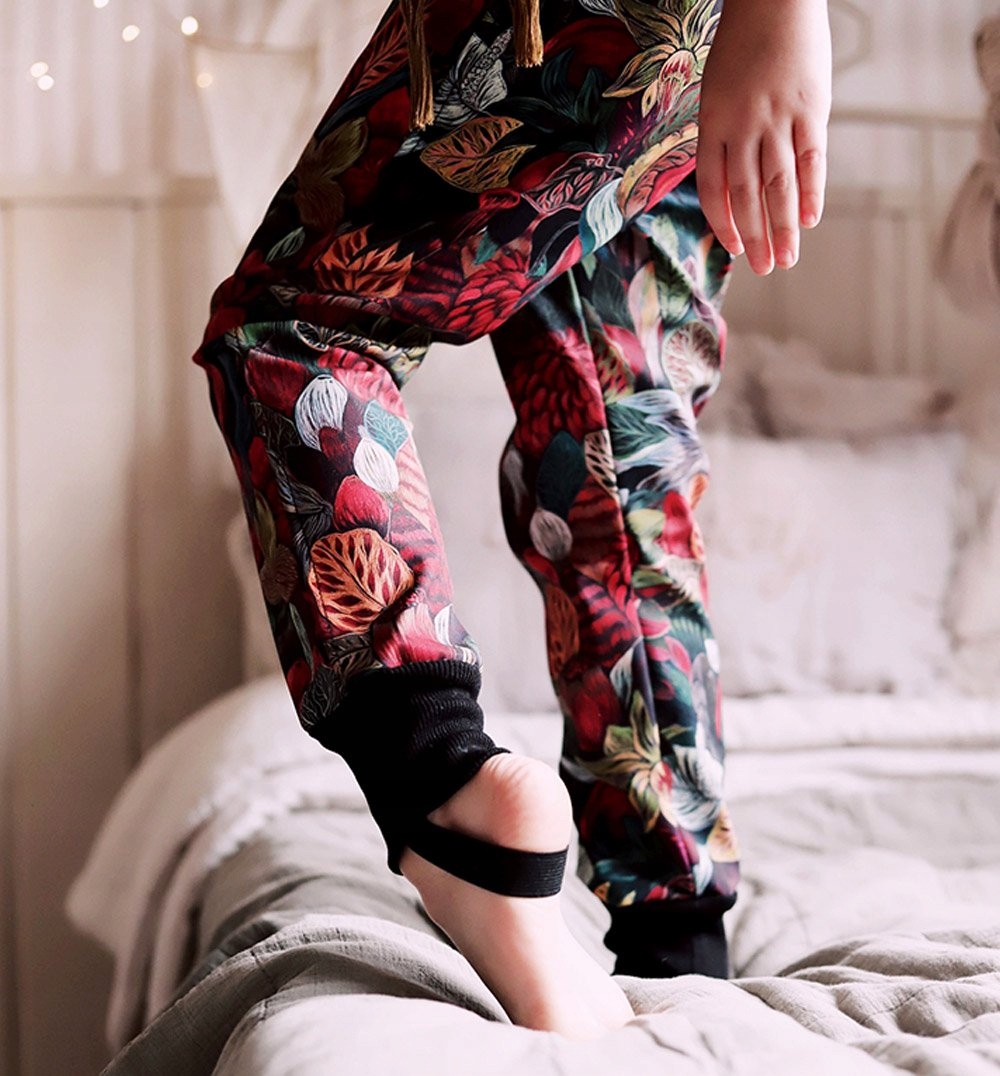 TuSzyte | Spodnie softshell dziewczęce R.128 Zapięcie brak