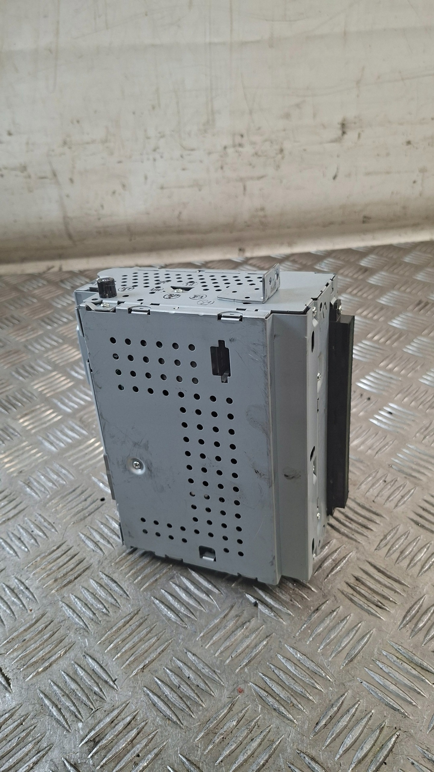 RADIO original VOLVO S80