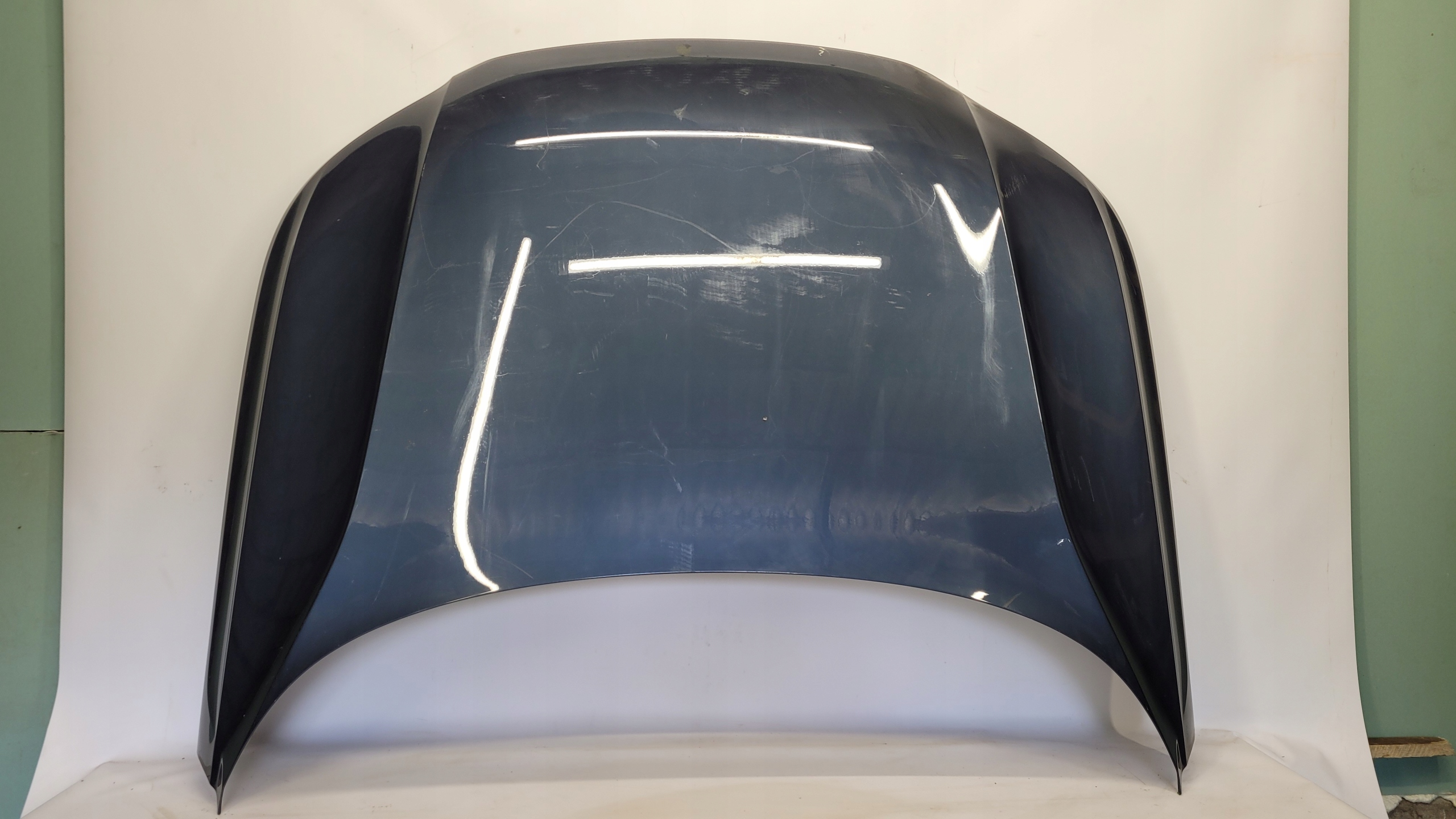 VOLVO XC40 КАПОТ ОРИГІНАЛ