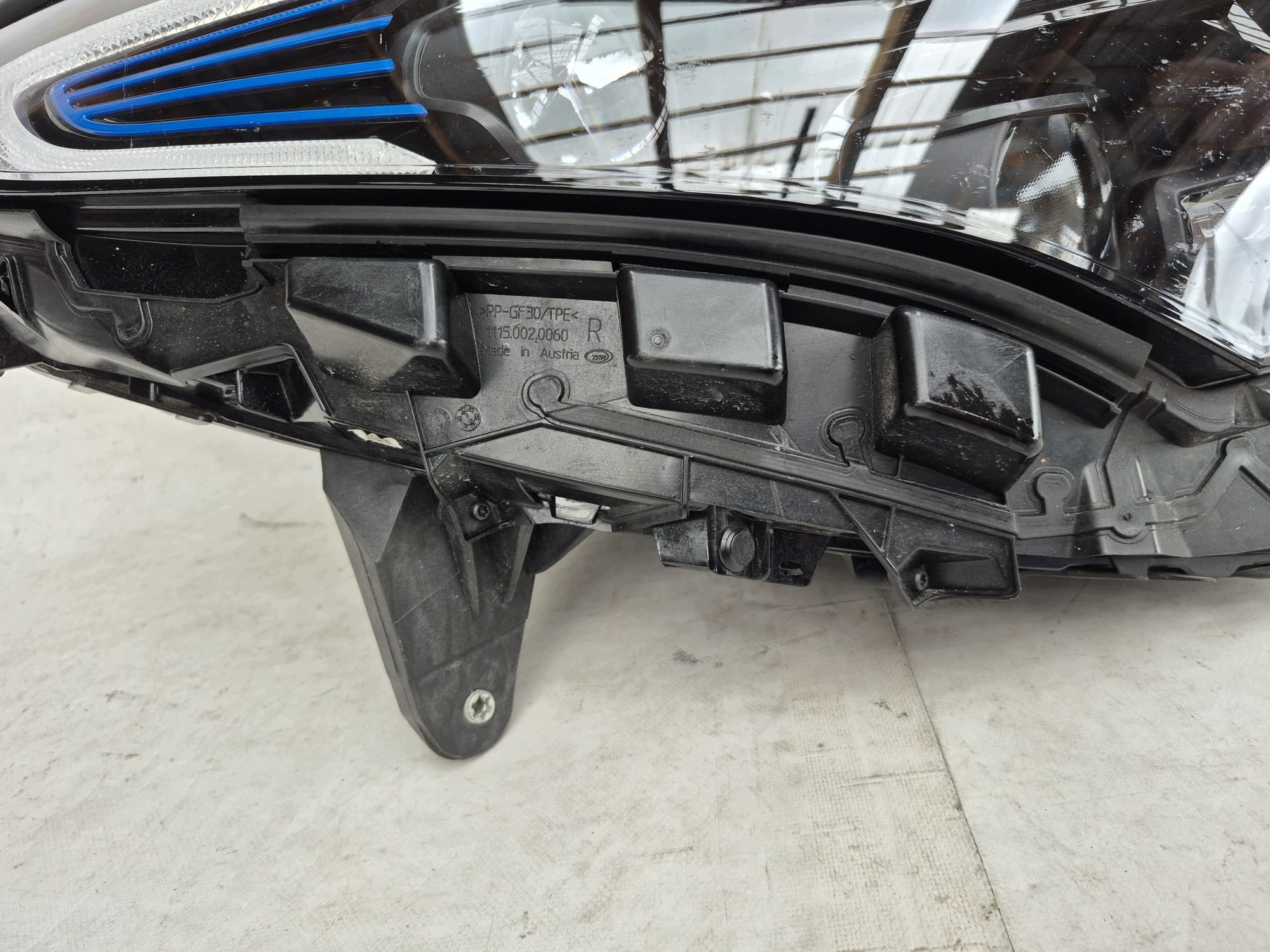 MERCEDES EQC W293 19- light right front front FULL LED A2939062801