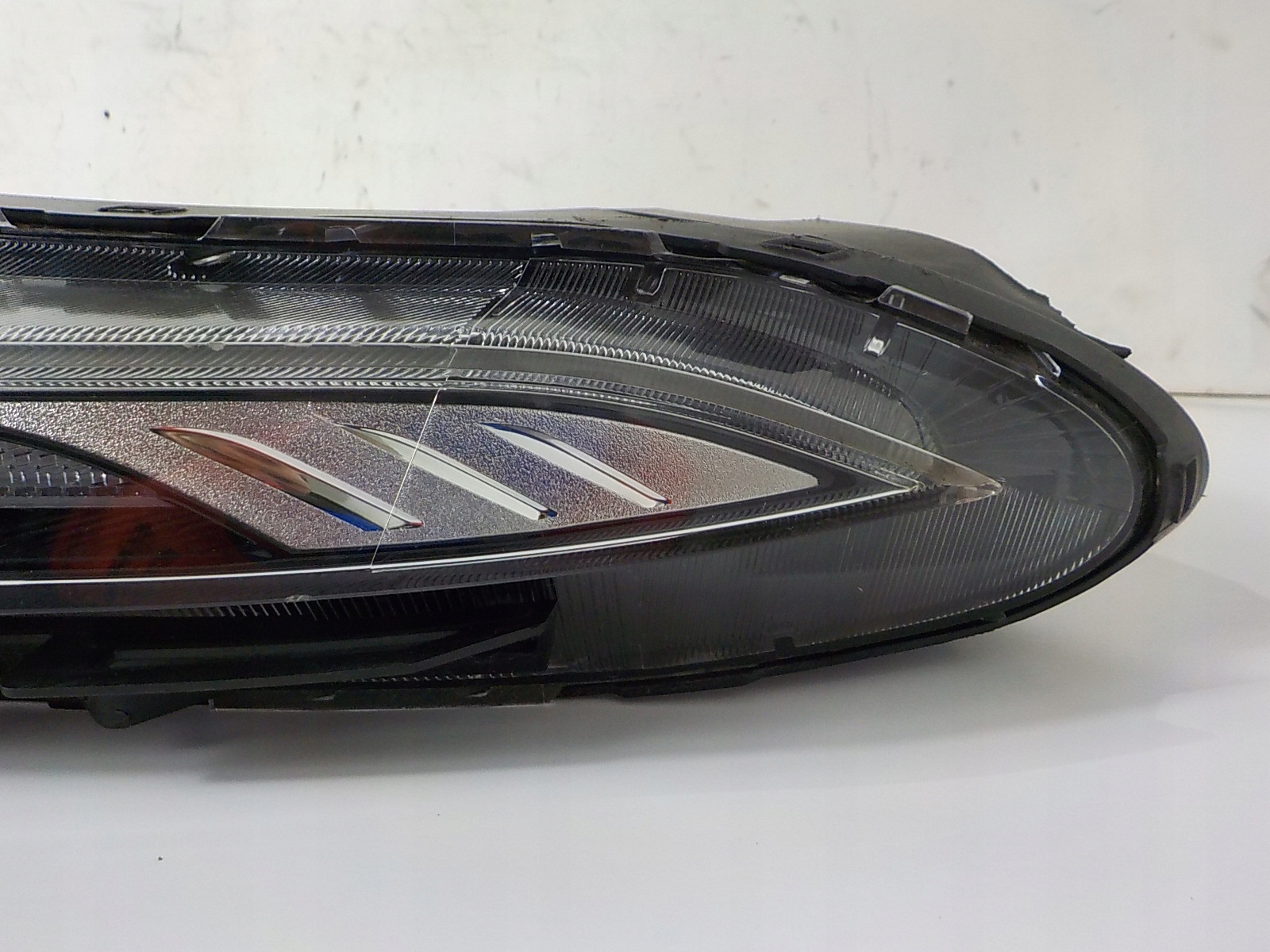 HYUNDAI BAYON light left front LED DRL