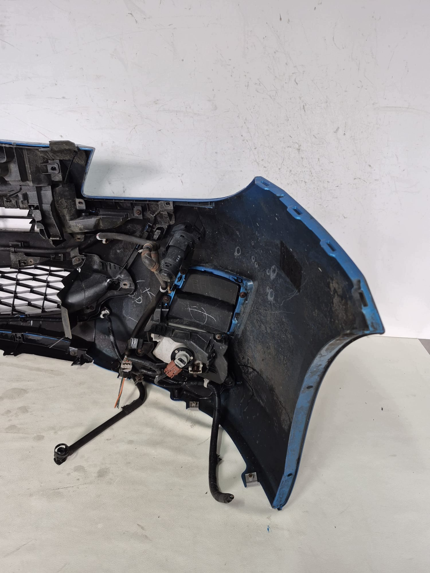 MAZDA 3 BL 08- bumper front front SPR BCW8-50031