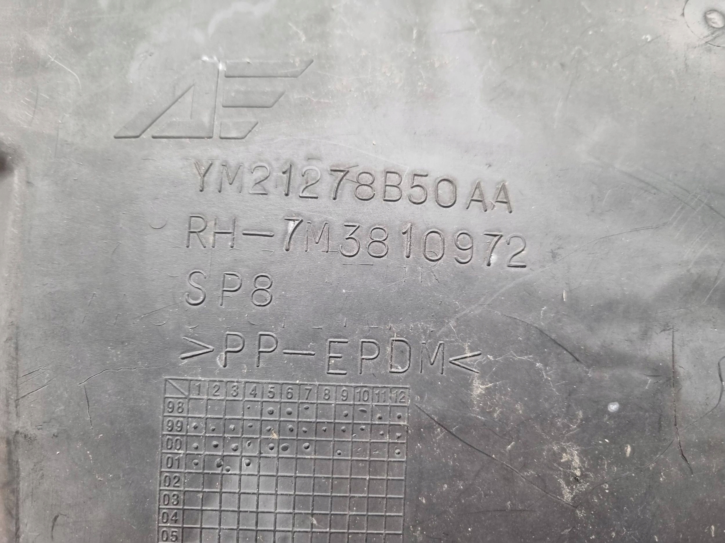 Radschale rechts heck YM21-278B50-AA FORD GALAXY MK2