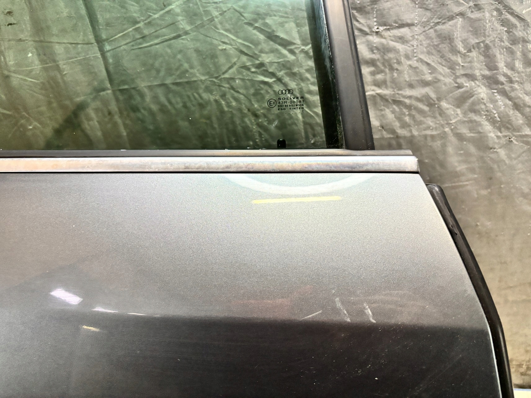Tür rechts heck Audi A6 C5 kombi k: LY7L