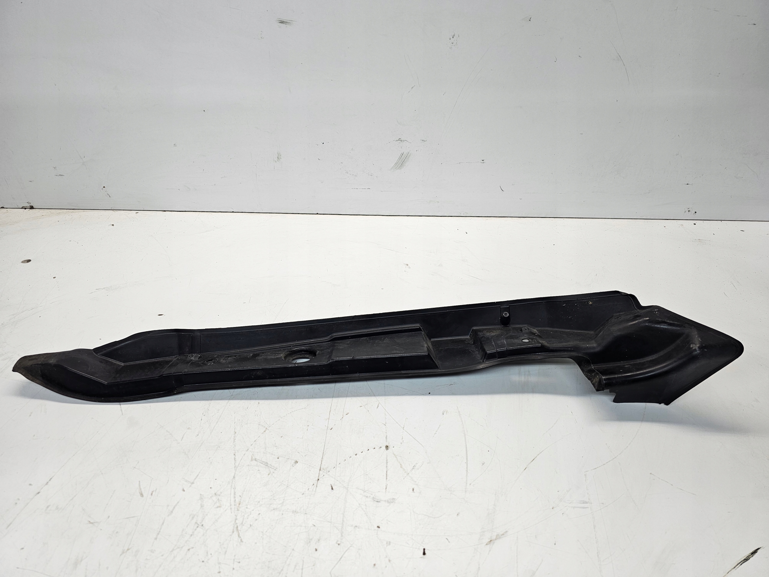 INSONORISATION AILE GAUCHE AUDI Q5 8R 8R0821111B