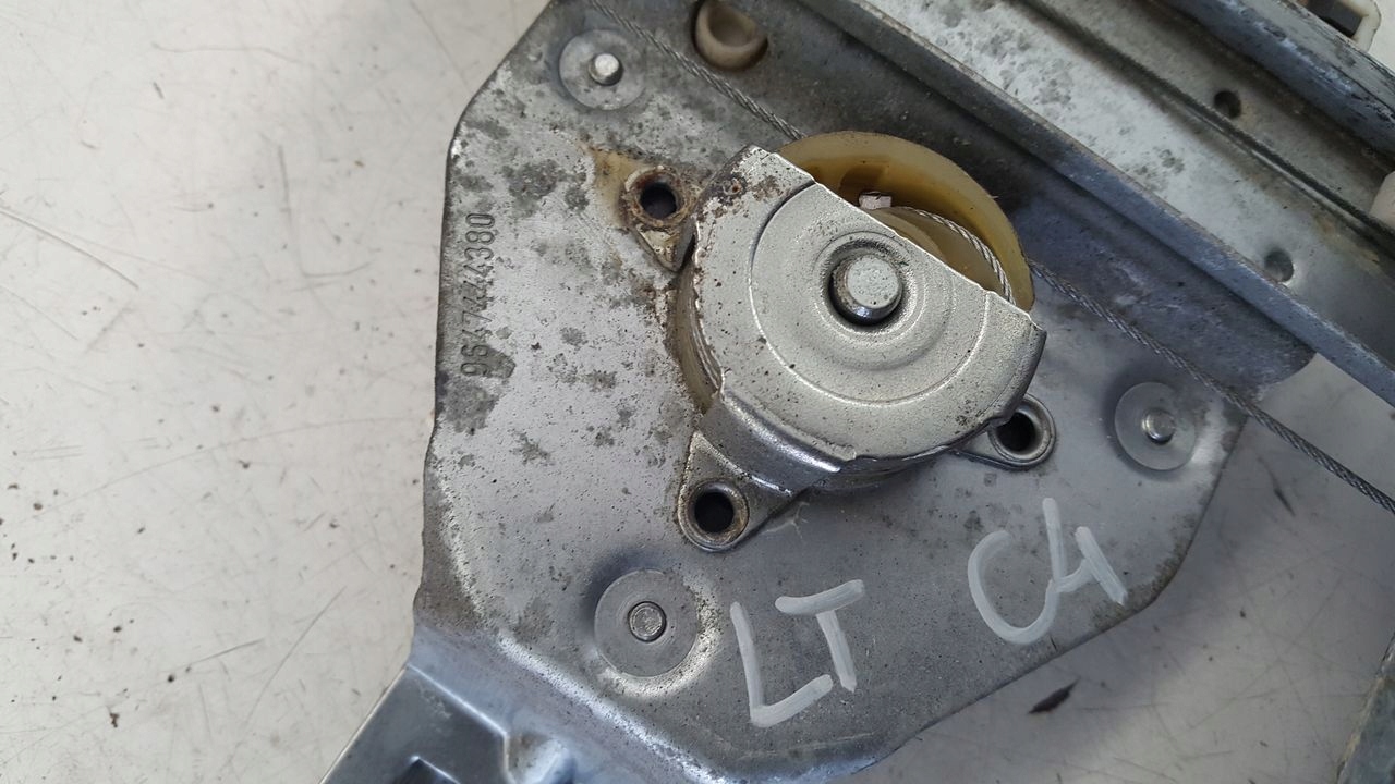 window regulator left rear part Citroen C4 1,6 VTI