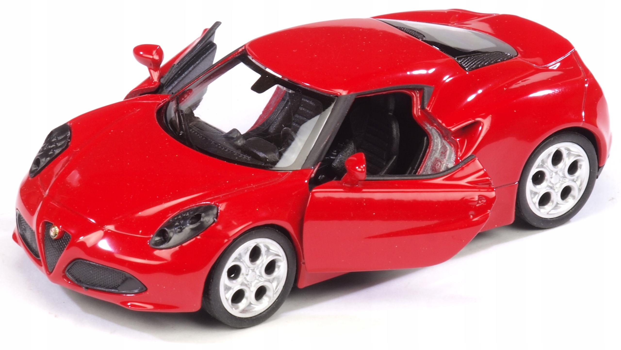 

Welly Metalowe Auto Sportowe Alfa Romeo 4C otw.drz