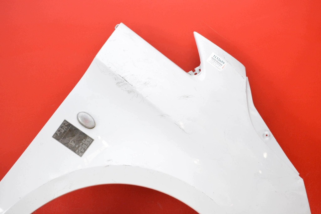 fender right front front white MERCEDES VITO W447 14-20
