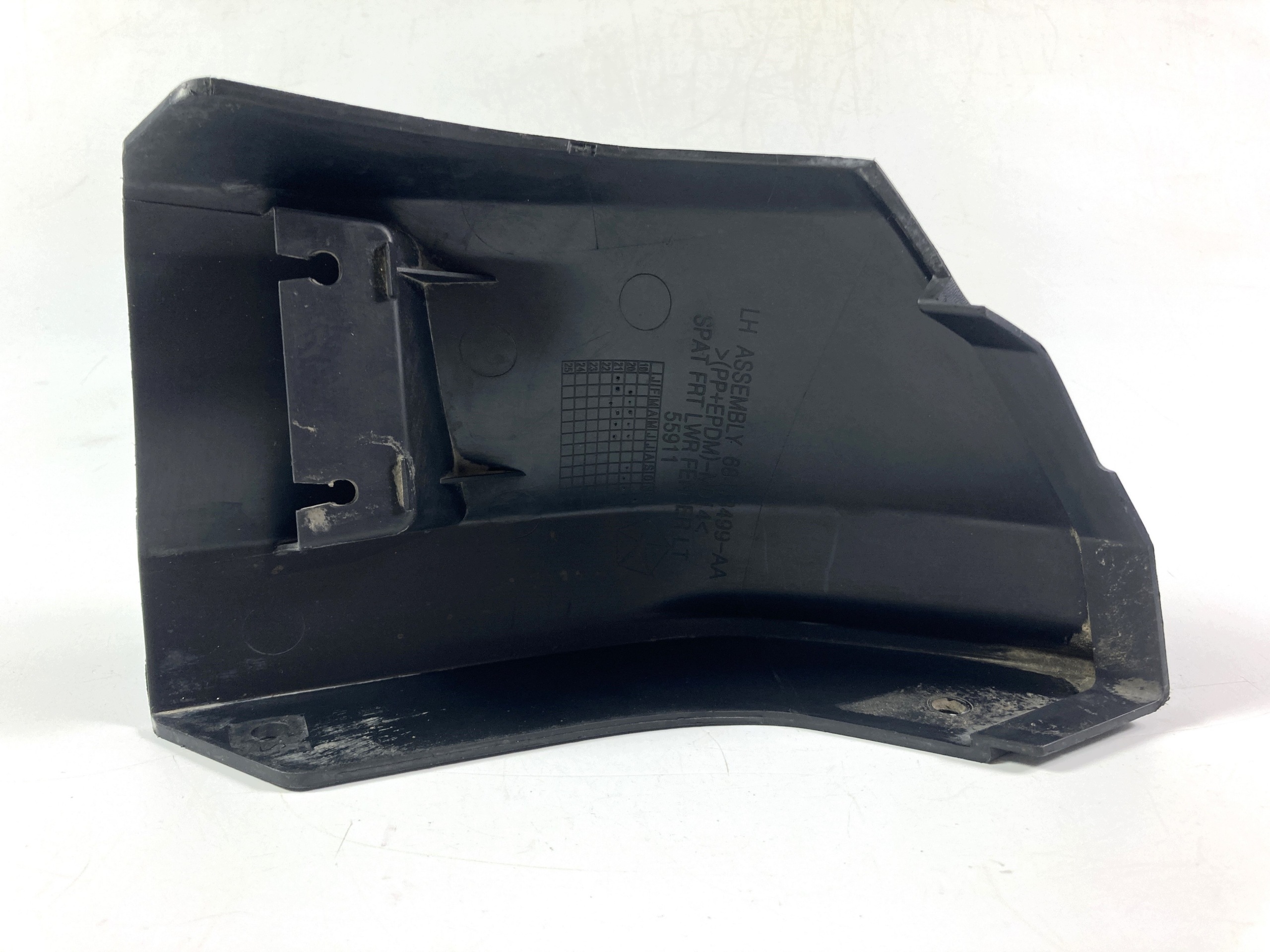 Ram 1500 TRX V 6.2 mudguard flap cover nadkola left front 2021-2024 OEM