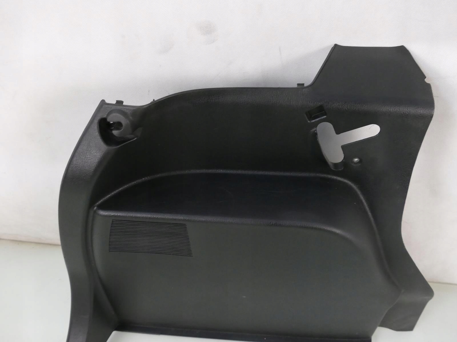 MAZDA 2 DY LIFT boot upholstery left upholstery