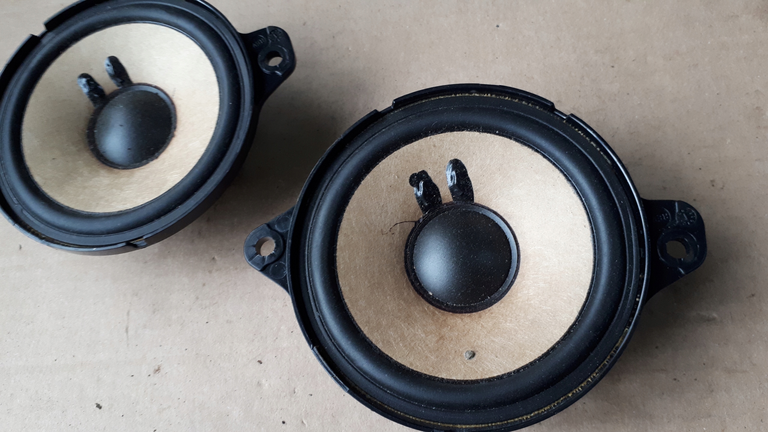 S4 B9 A4 8W speaker bang OLUFSEN 8W0035303