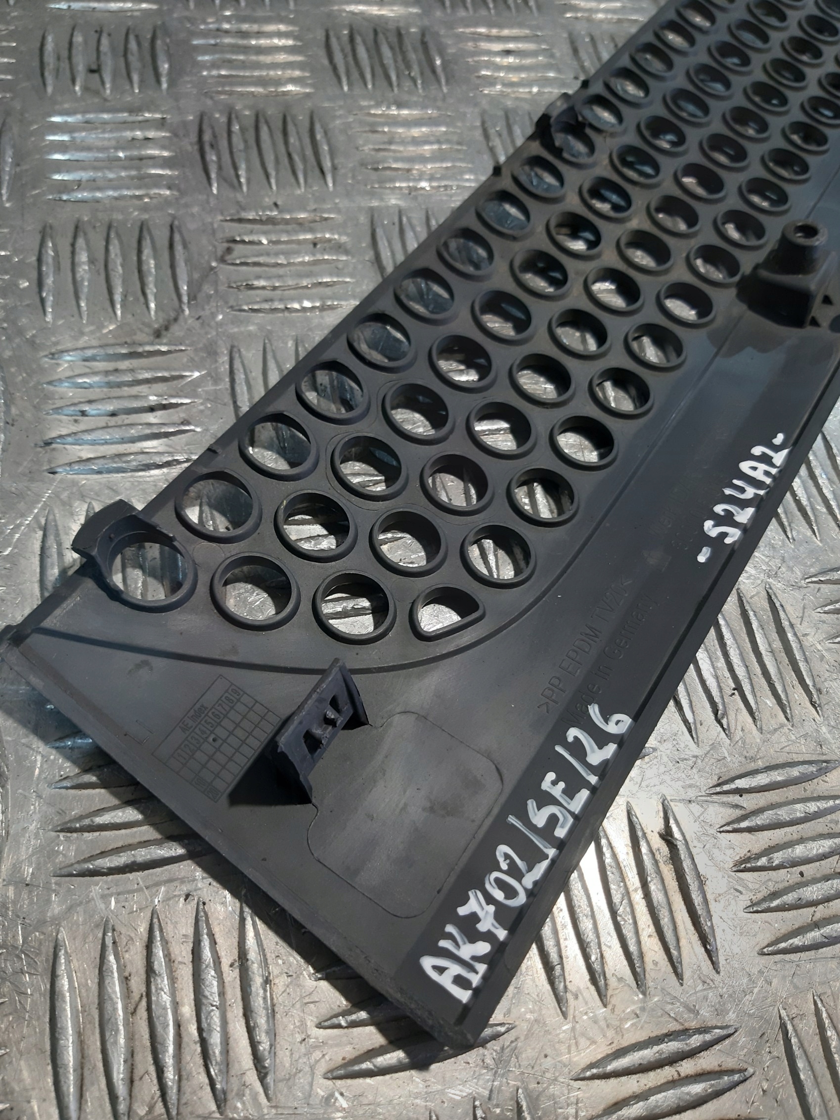 MERCEDES ACTROS MP4 grid grille DOLNEJ left A9608852584