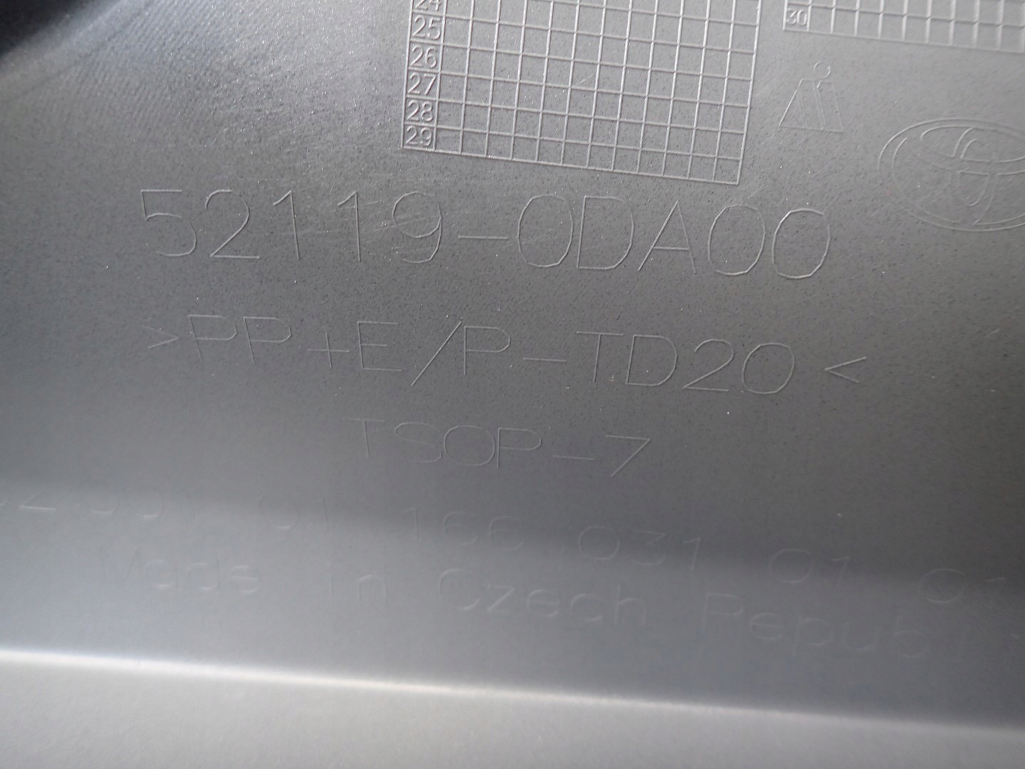 bumper front front MAZDA 2 KB TOYOYA YARIS P21
