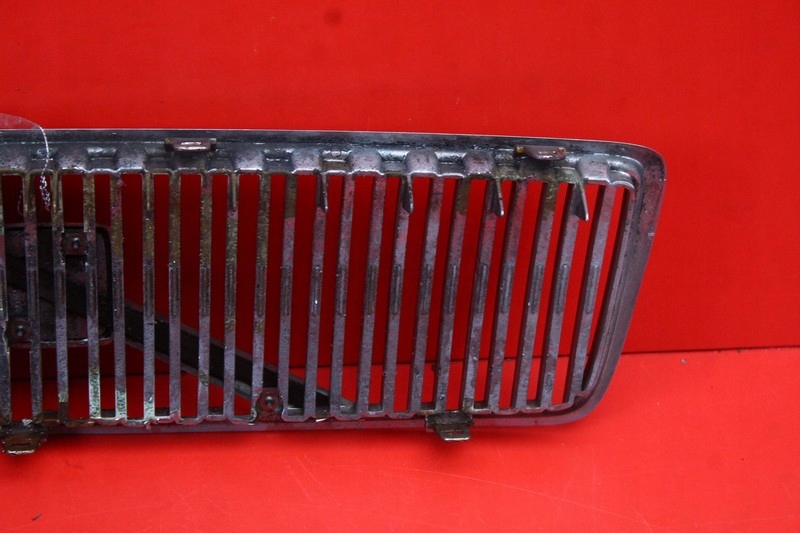 решетка радиатора хром 9178087 volvo S80 1 и 98-06