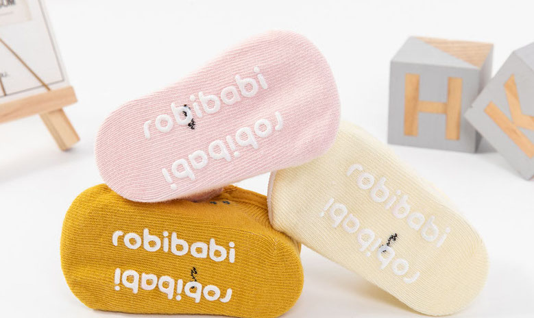 Stopki skarpetki dziecięce z antypoślizgową podeszwą ABS absy 86-92-98 1-3L Marka Inna marka