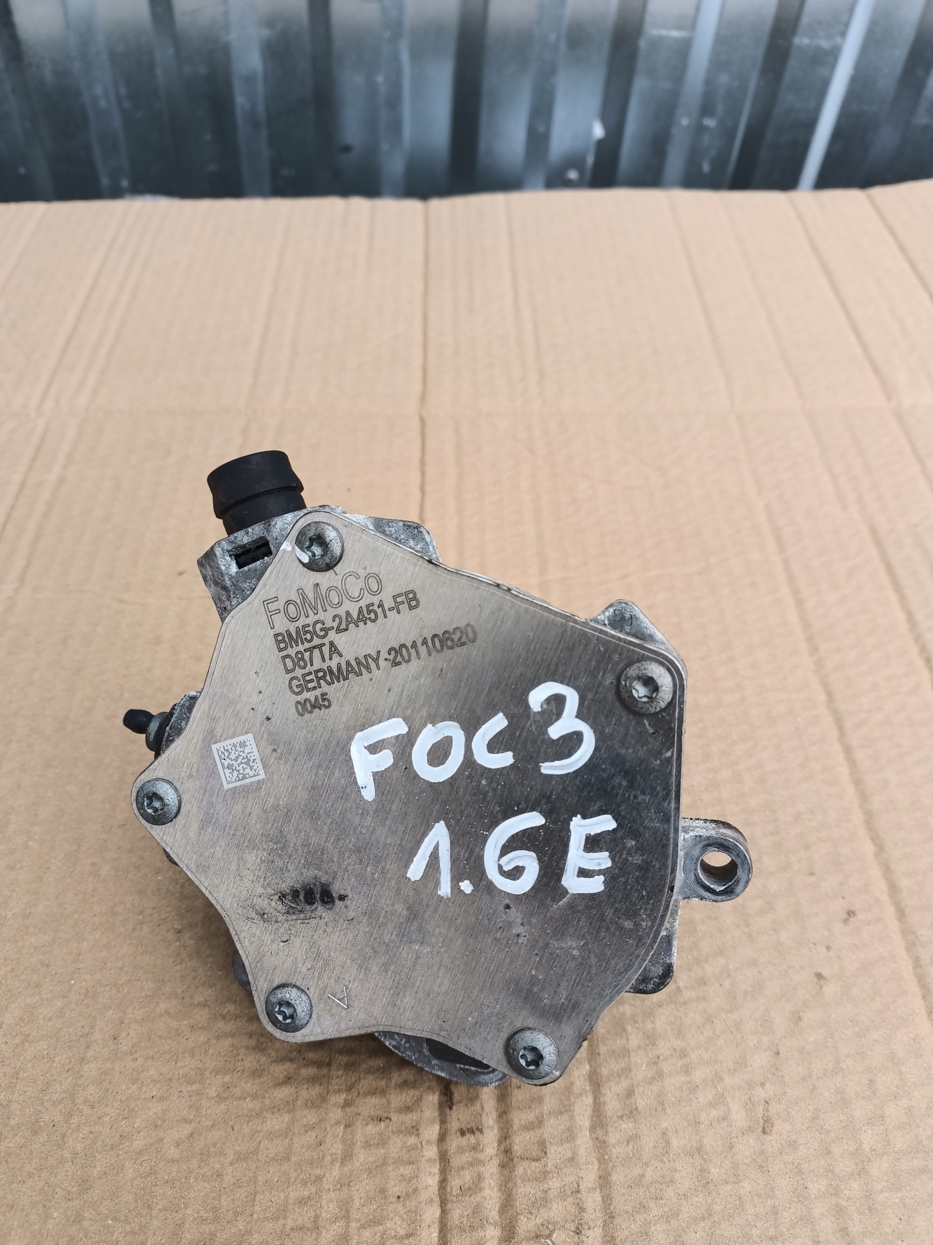 насос вакуумный вакум FORD volvo 1.6 B4164T BM5G-2A451-FB