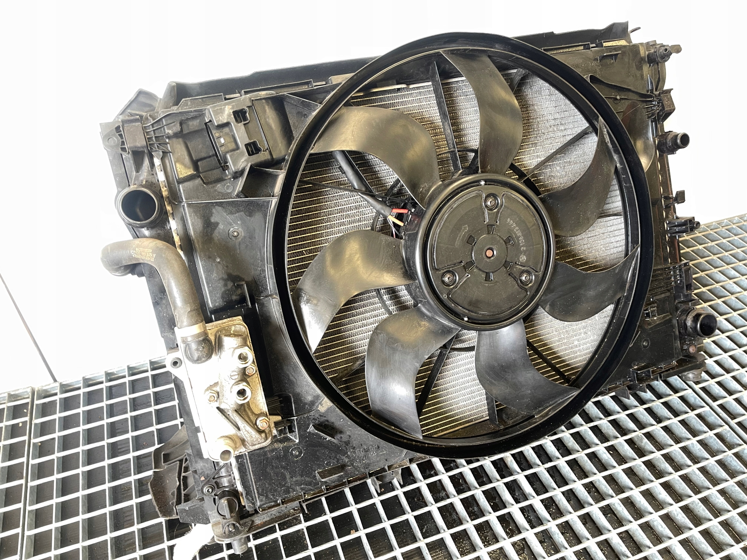 D4701a674785843e9da3850ed95e