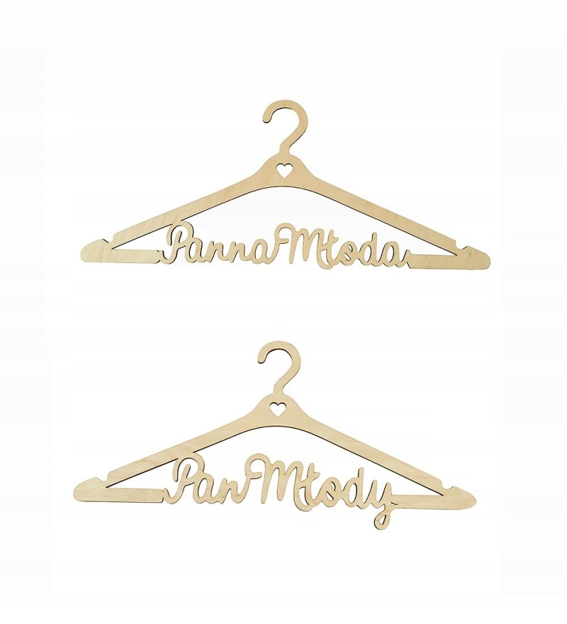 

Grawer Wieszaki Na Ubrania Pary Młodej