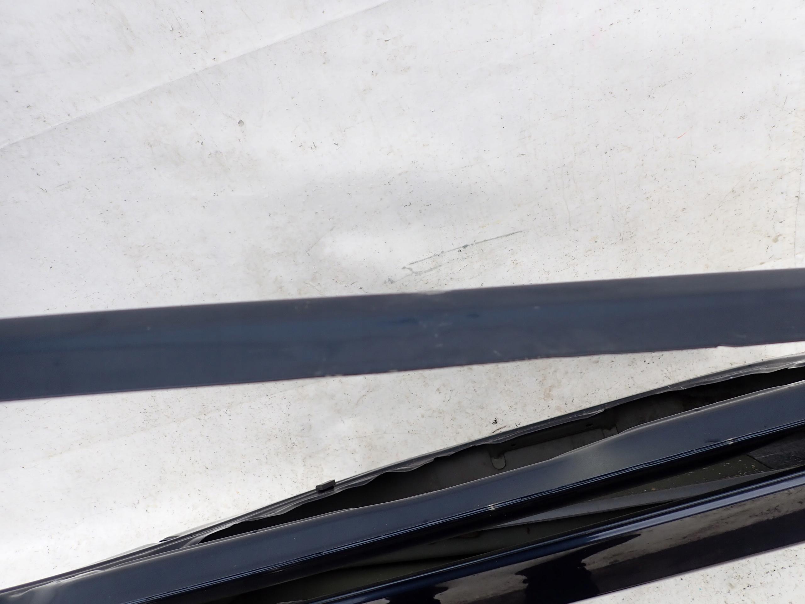 VOLVO V40 12- door right front front