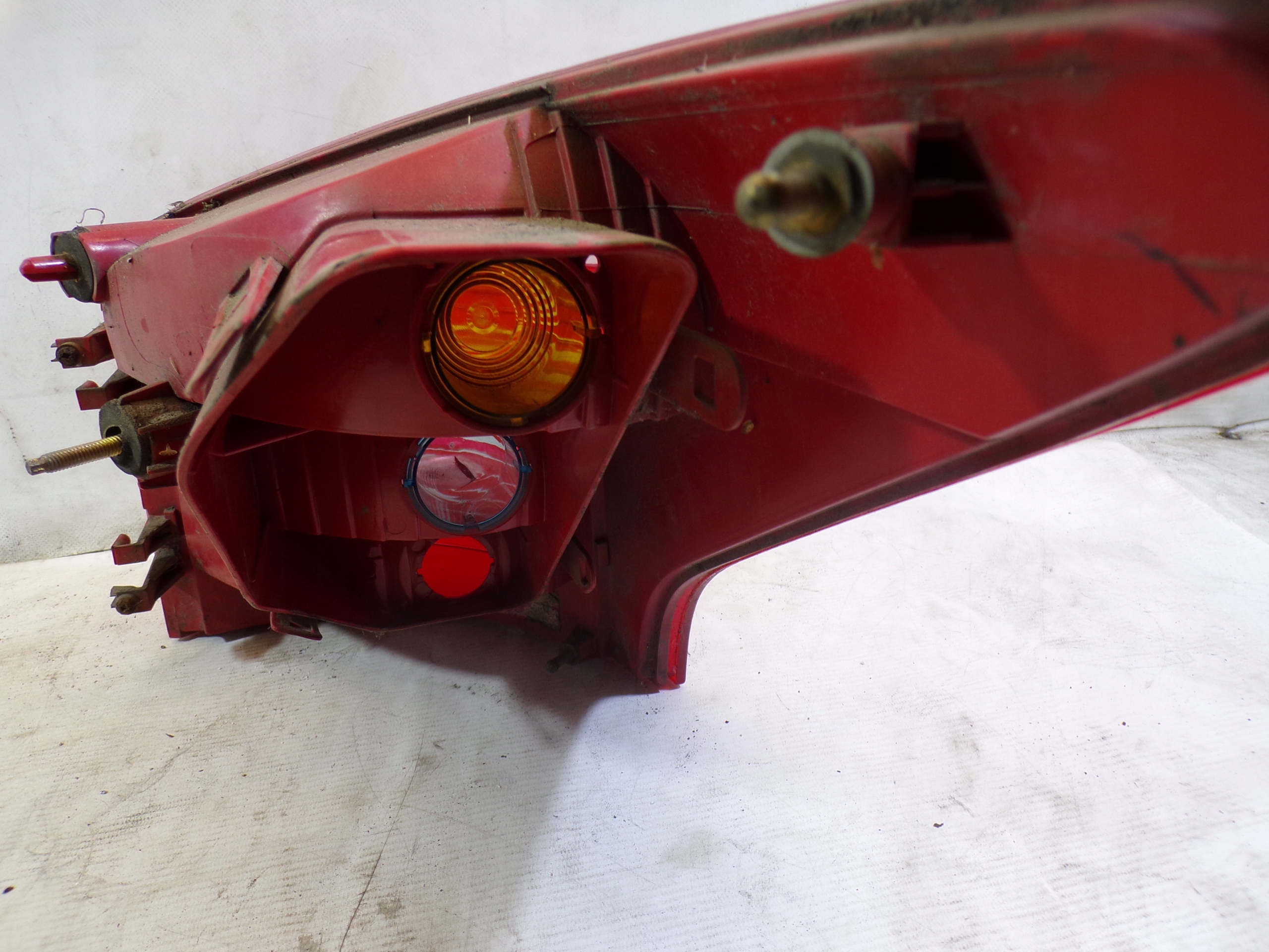 light rear rear part left PEUGEOT 407 KOMBI (K) (1)