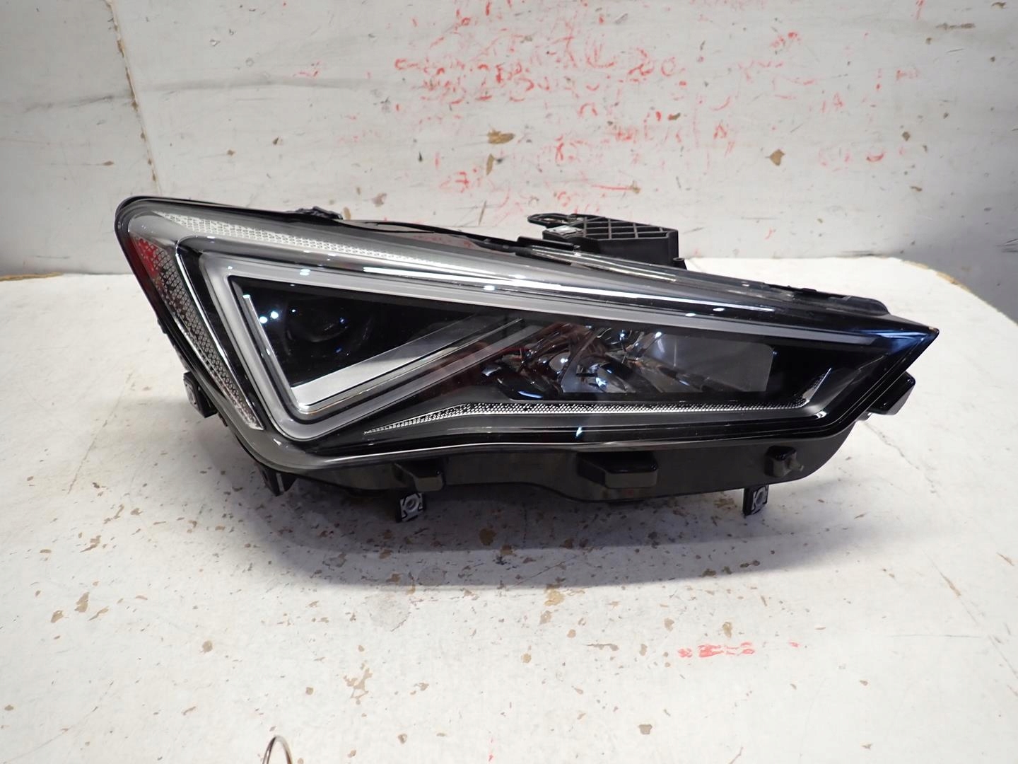 light front right SEAT LEON IV TARRACO FORMENTOR 2020- FULL LED 5FB941008F