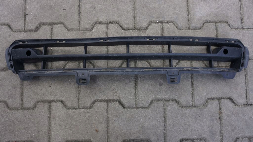 VOLVO S90 V90 CC - grid moulding of a bumper front