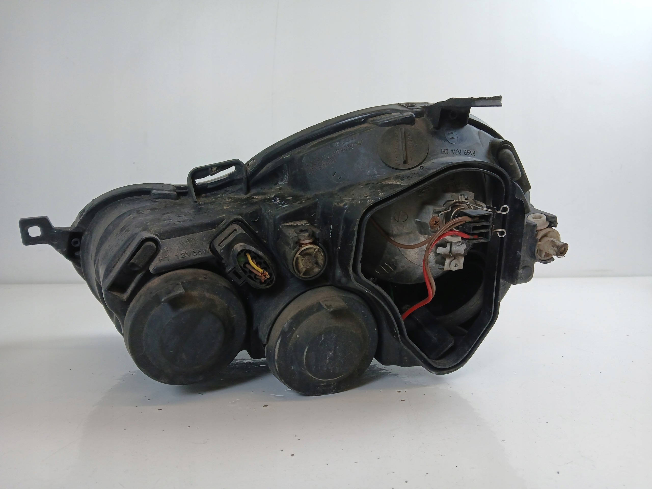 VW POLO 9N light right front