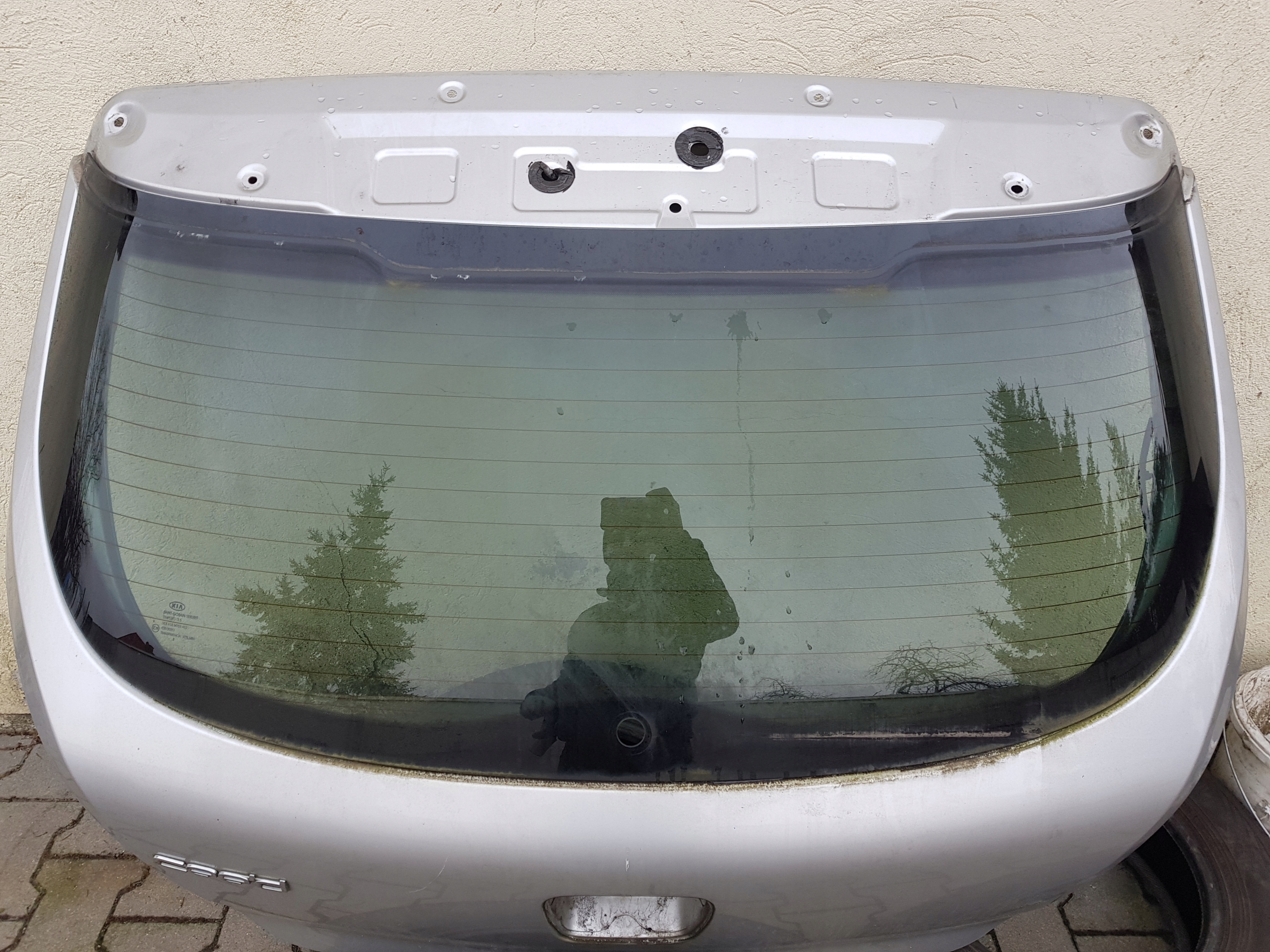 KIA PRO CEED and boot door rear window 2006-12R