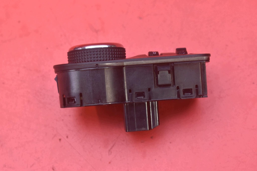 switch light switch 39208050 OPEL CROSSLAND LIFT 20-24