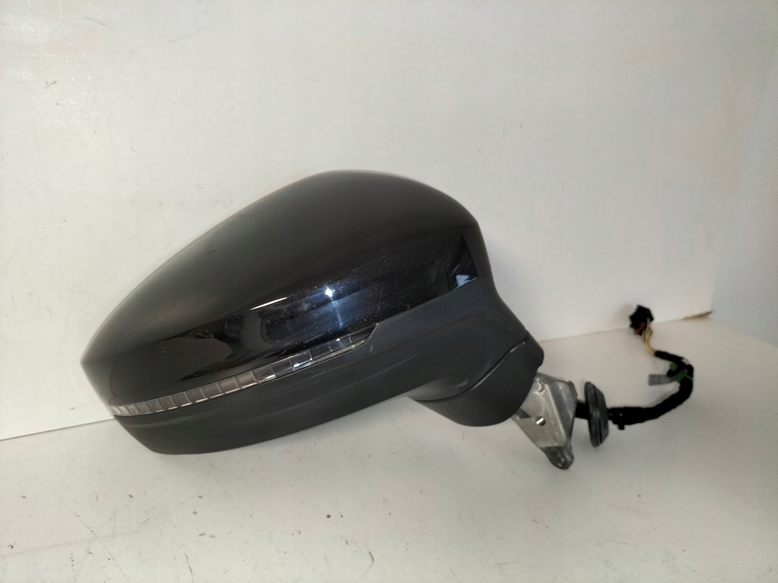 mirror right electrics VW TIGUAN II 16