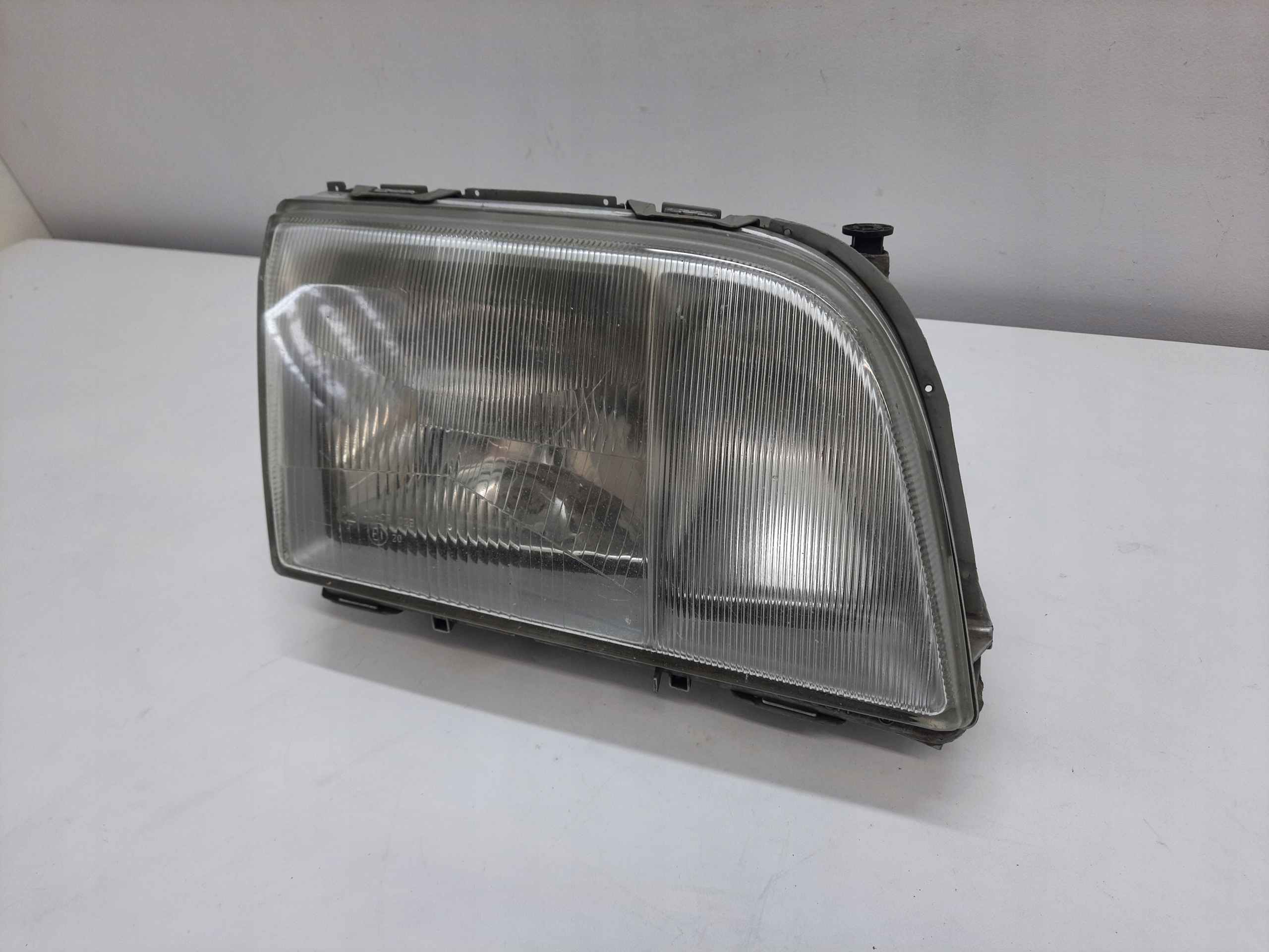 MERCEDES S-KLASA W140 91- light REFLEKTOR right front original EUROPA
