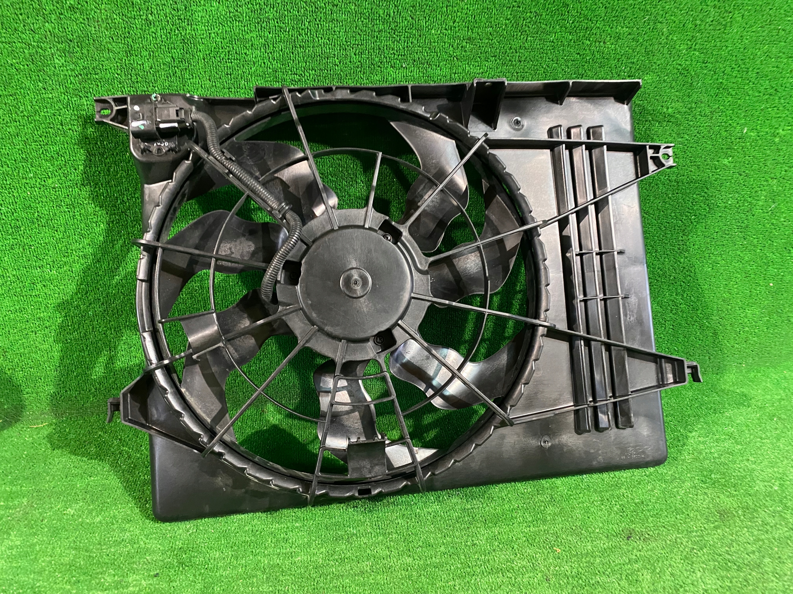 ventilátor Obal HYUNDAI TUCSON III 10