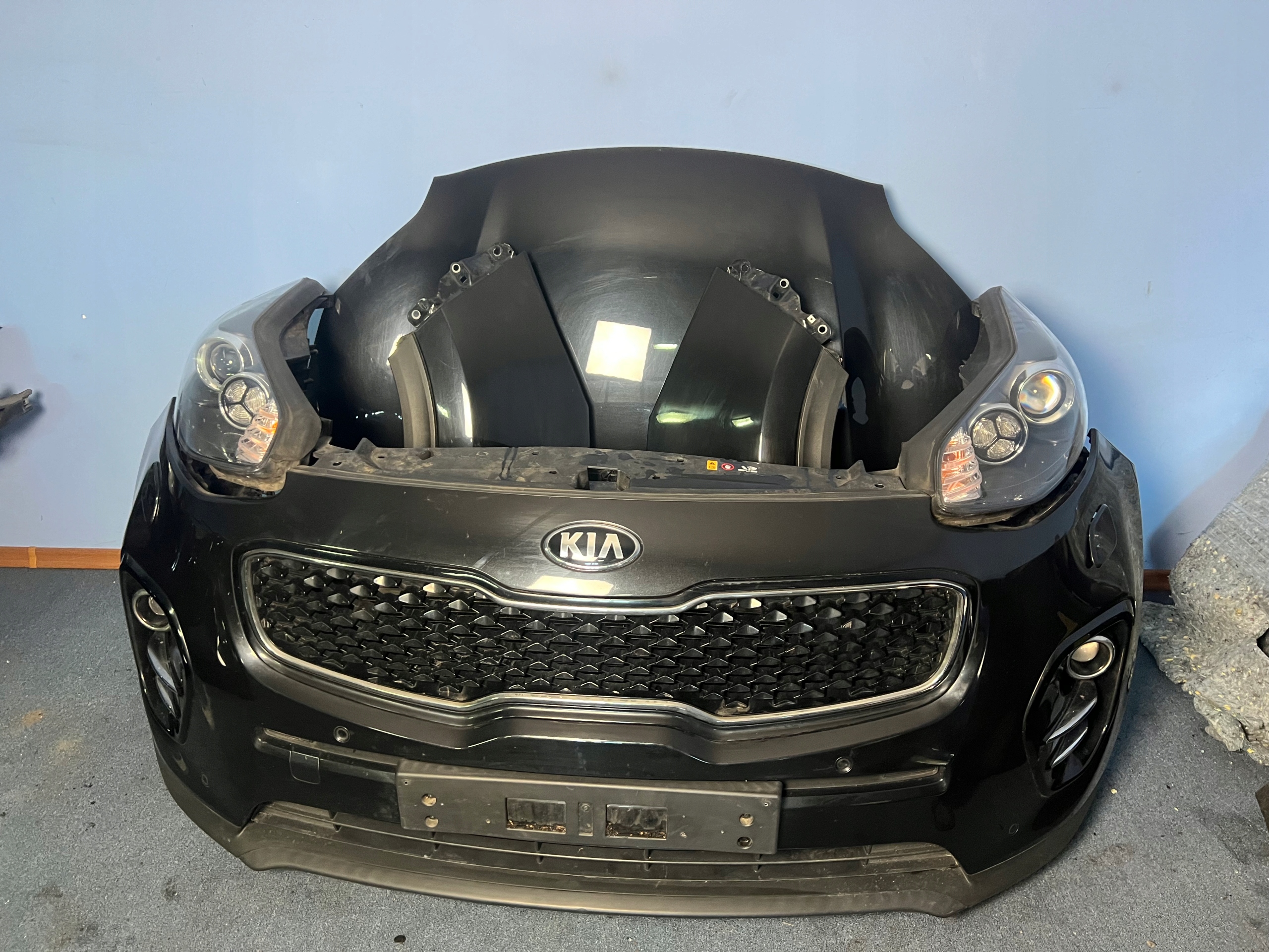 KIA SPORTAGE IV 16-18 1.6 GDI MASKA ZDERZAK LAMPY BŁOTNIKI PAS KPL PRZÓD