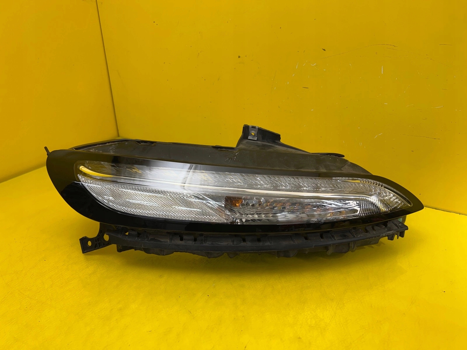 light right Jeep Cherokee 13-17 68157104AS complete USA