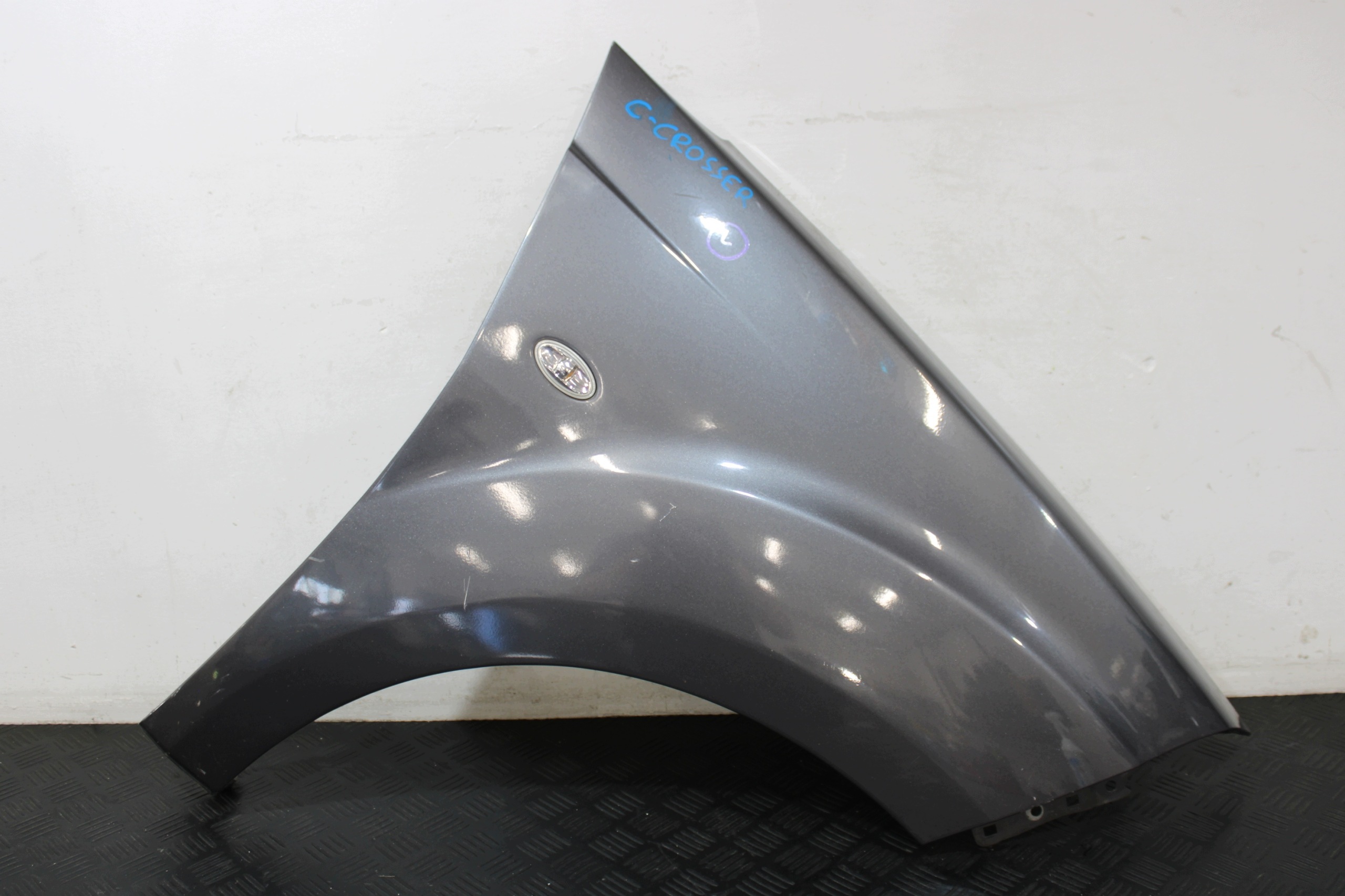 fender right front front CITROEN C-CROSSER