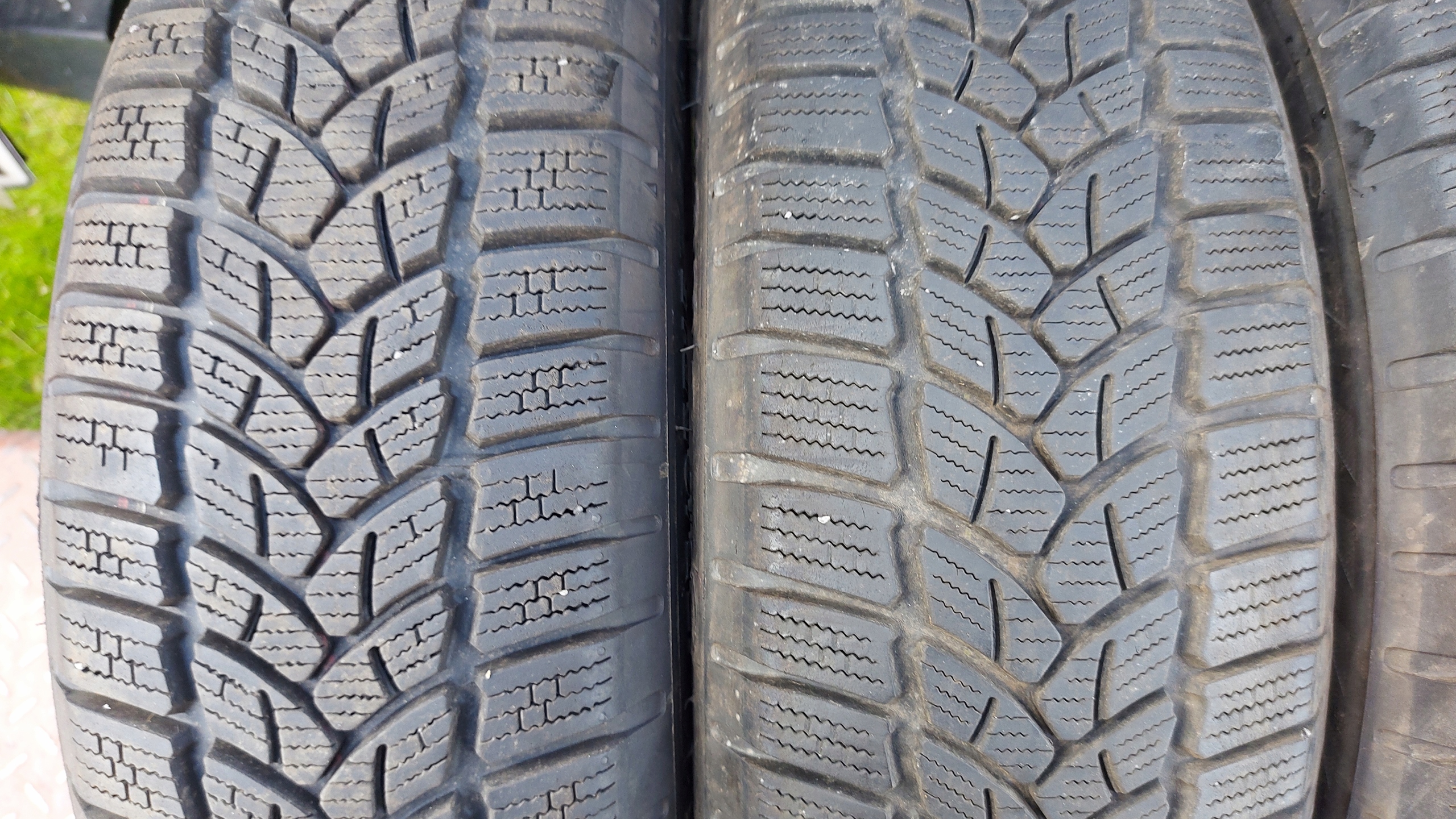 FIRESTONE WINTERHAWK 3 175/65R15 Reifen Winter- 6mm