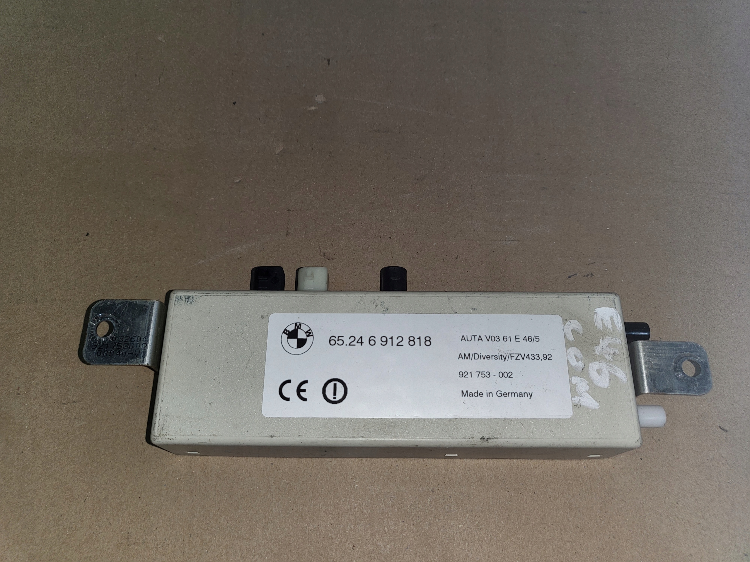 MODUŁ WZMACNIACZ ANTENY BMW E46 6912818