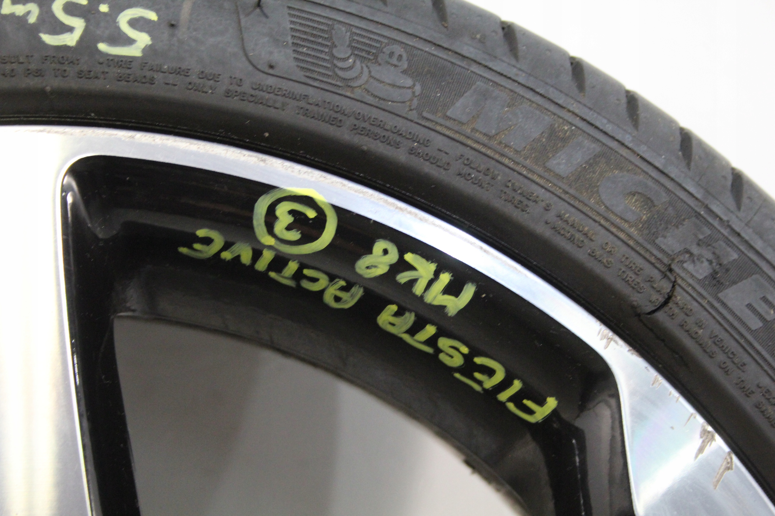 kolo disk disk 205/45 R17 FIESTA MK8 ACTIVE J1BC-1007-D1A