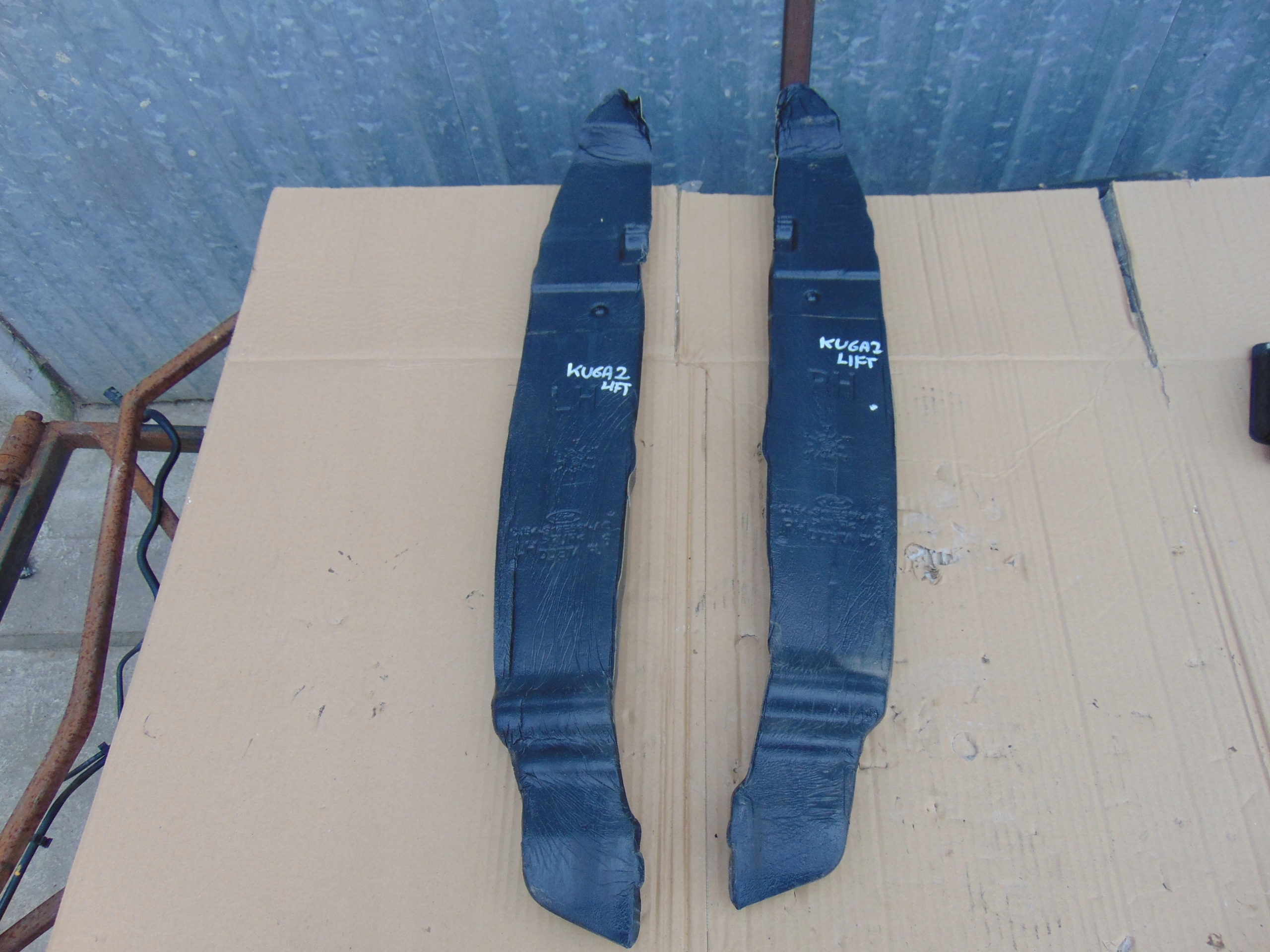 ABSORBER WYGŁUSZENIE BŁOTNIKA LEWE FORD KUGA MK2 LIFT