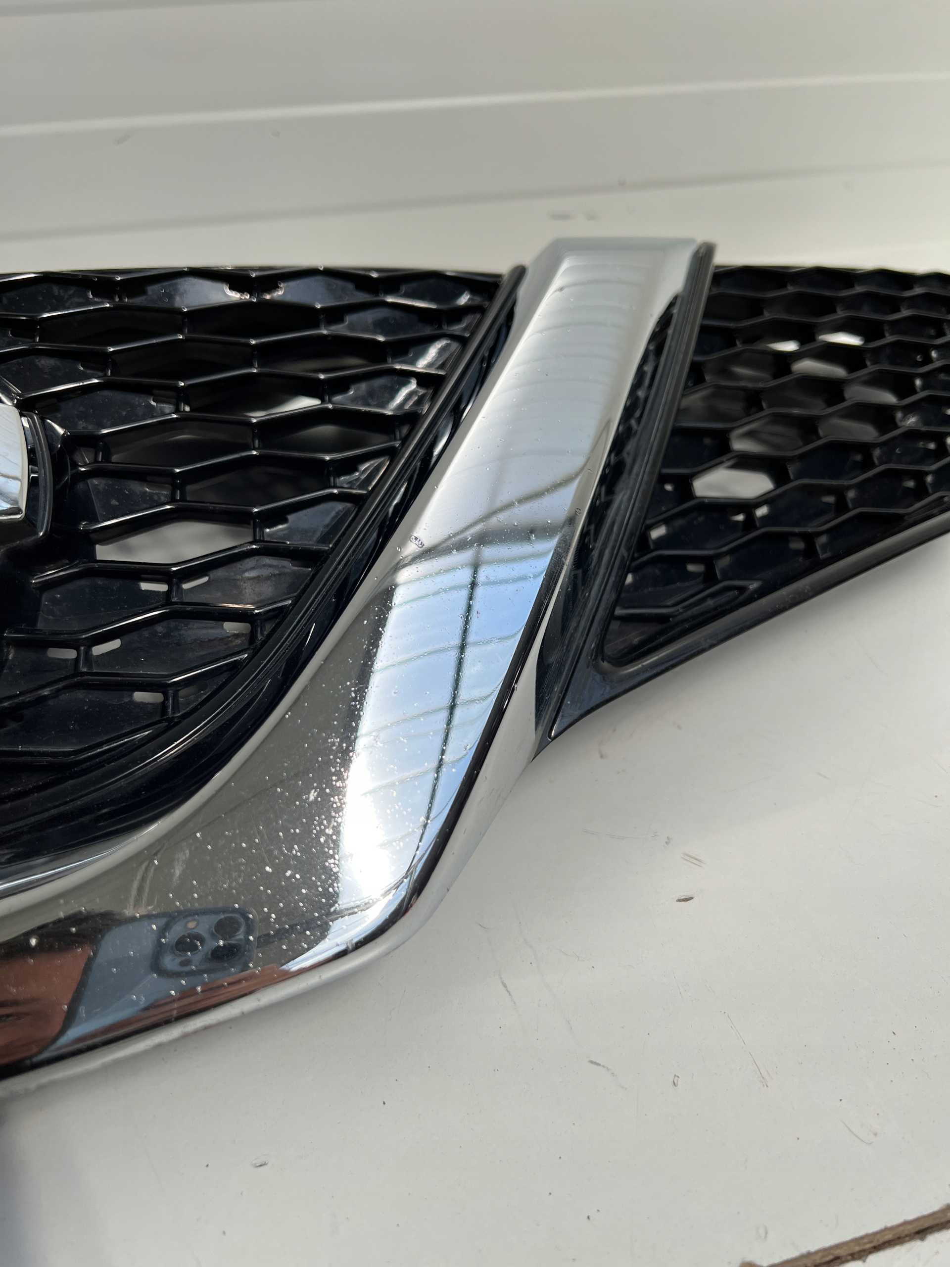 Nissan Qashqai J11 Kühlergrill FRONTGRILL Kühlergitter - Thumbnail 7