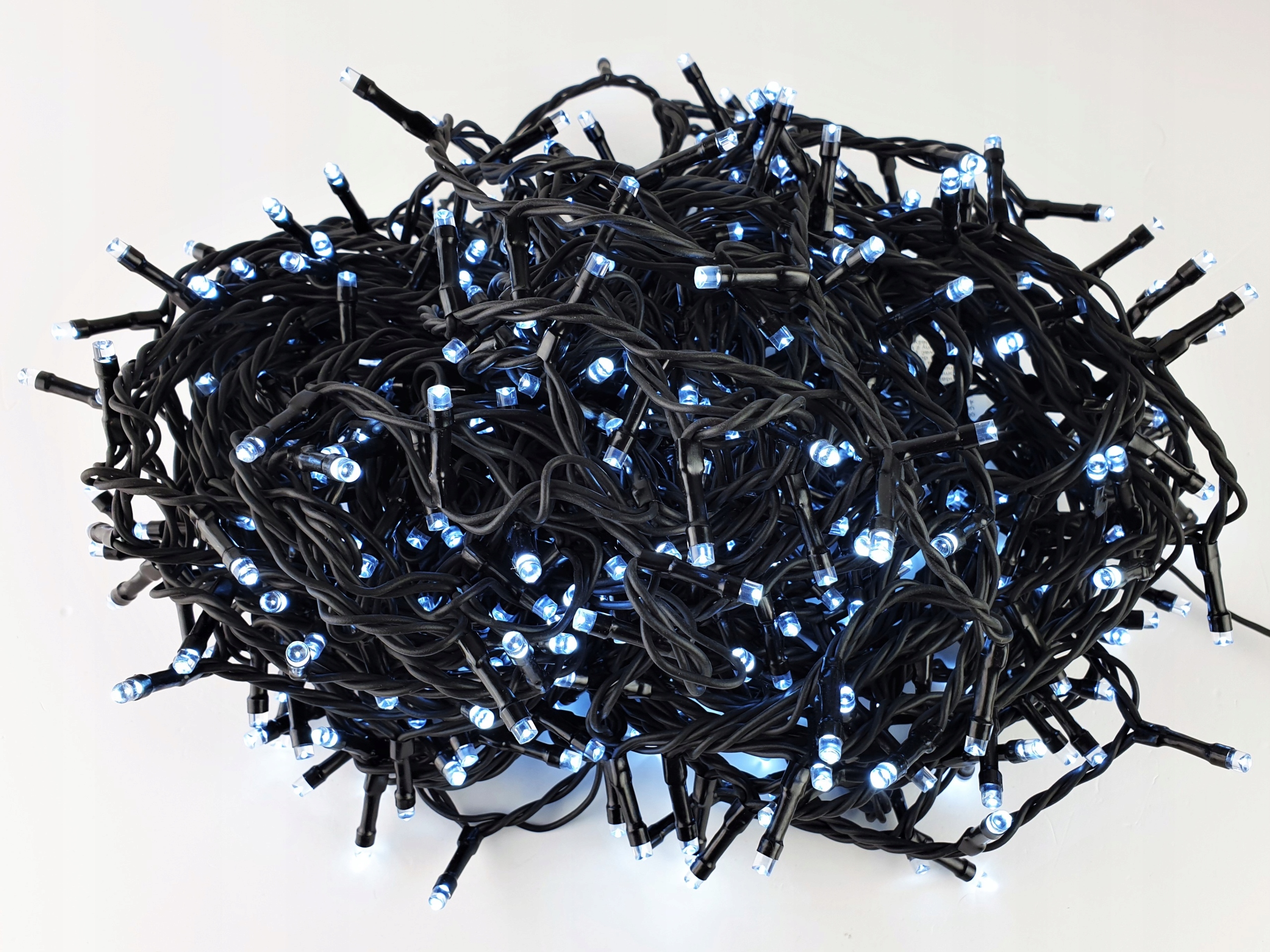 LAMPKI CHOINKOWE 600 LED atest TIMER Białe IP44 Kolor lampek biały