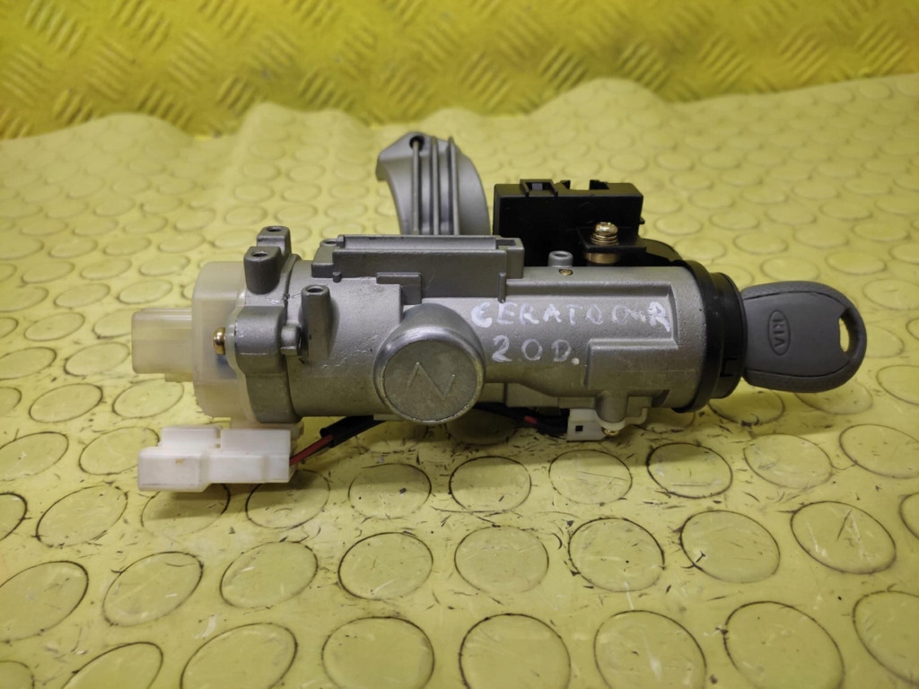 KIA CERATO ignition 954202D000