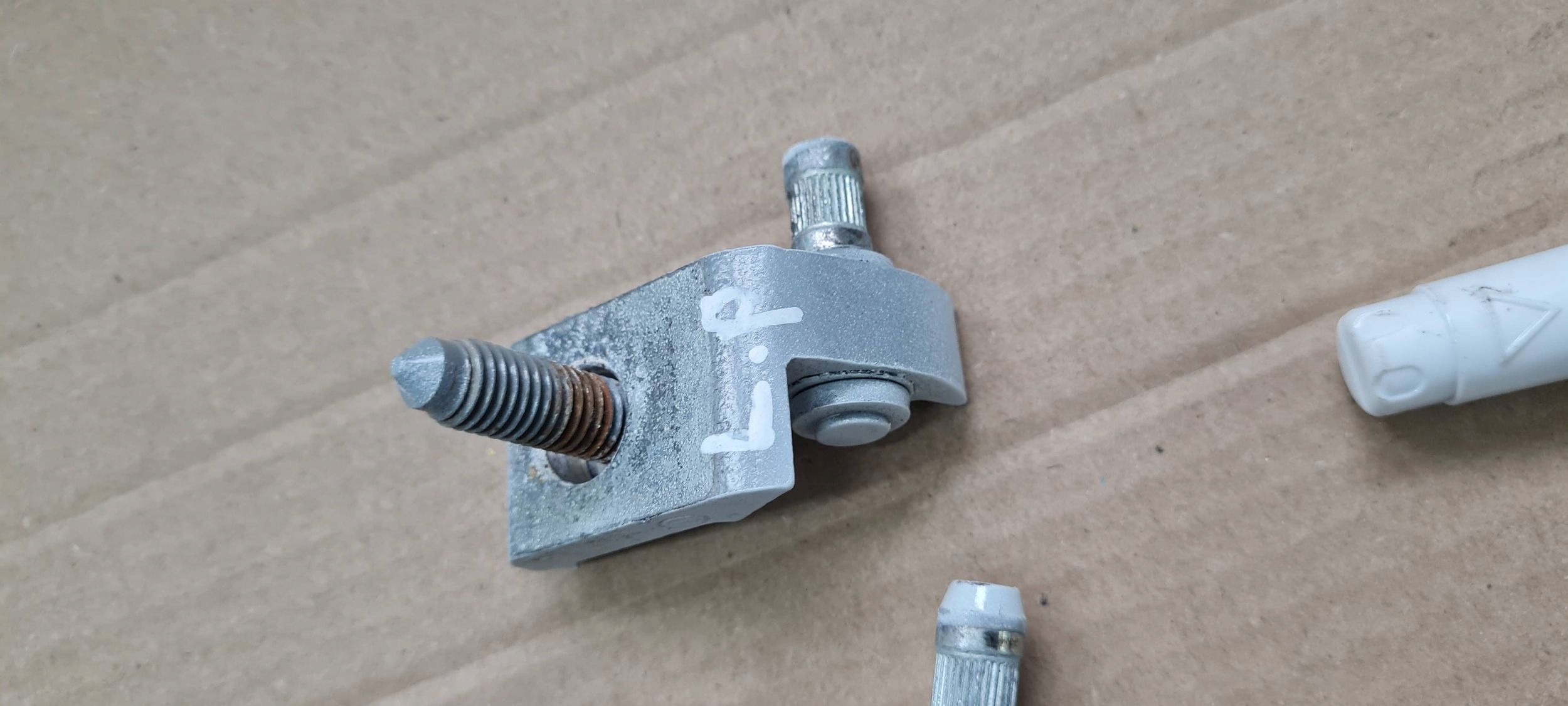 Q5 80A SQ5 hinge hinges door left left front OD door LS9R