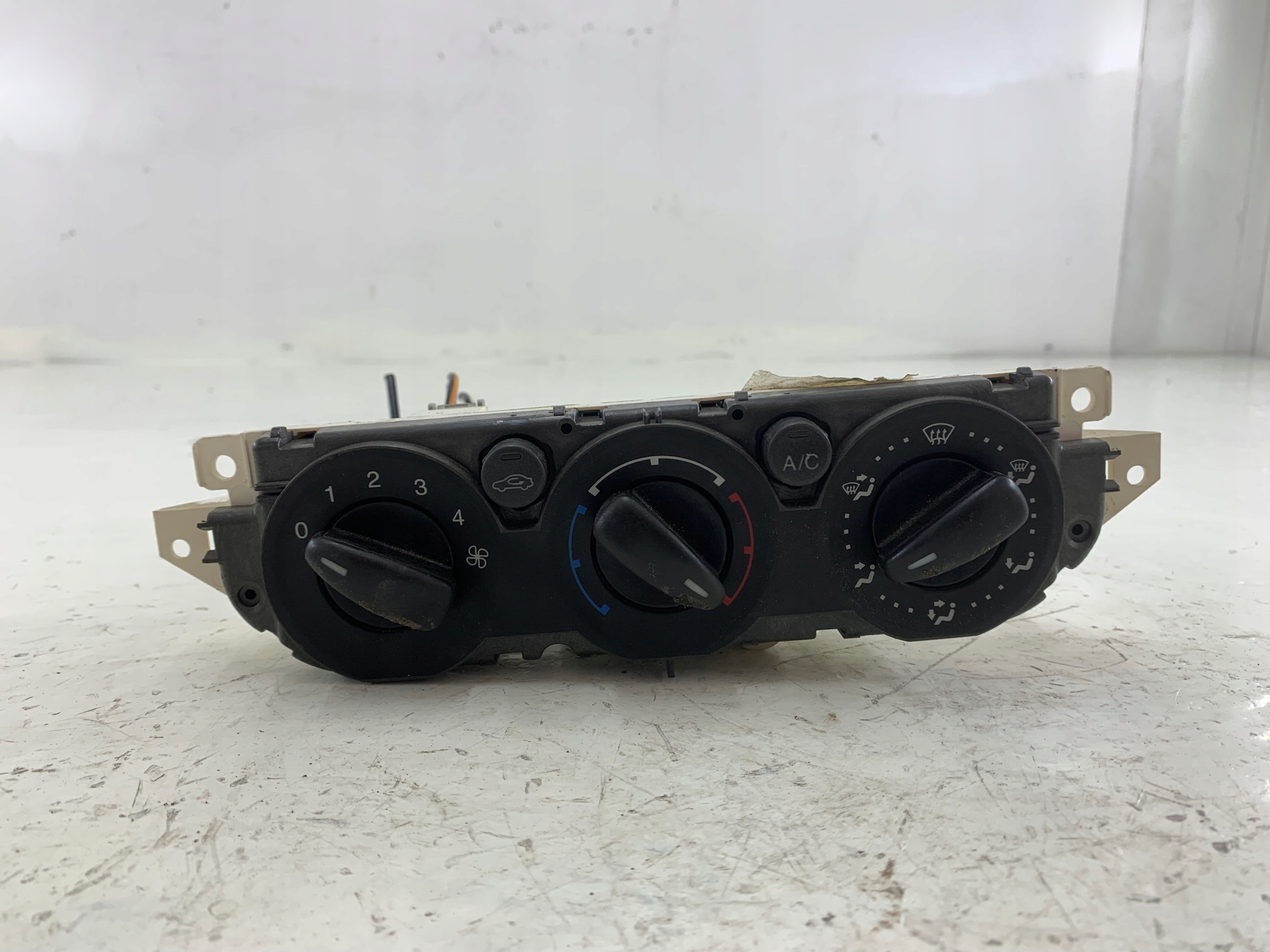 FORD FOCUS MK2 COMANDI CLIMA 3M5T19980AD
