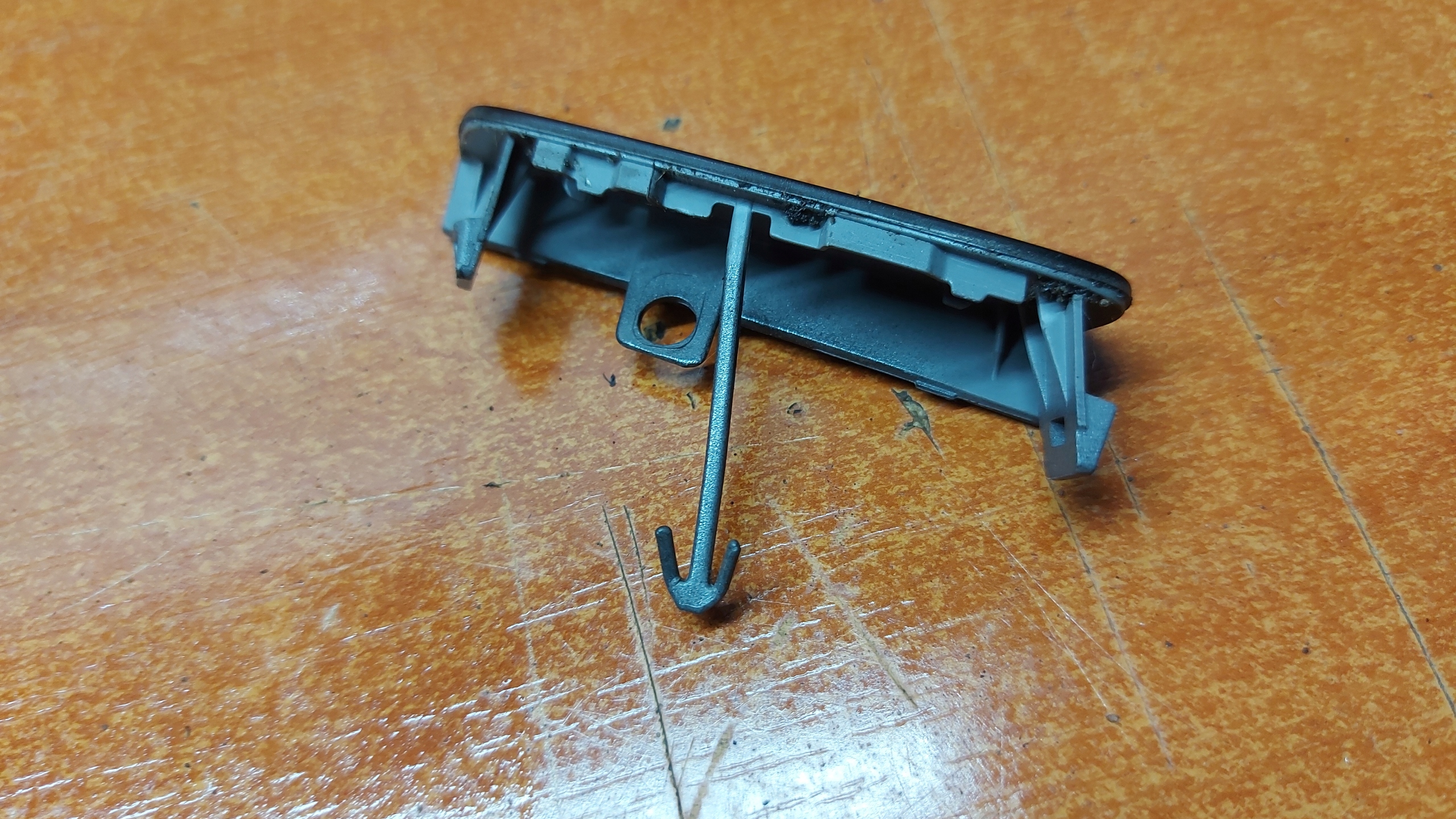 towing hook cap of a bumper front front TOYOTA YARIS IV 20