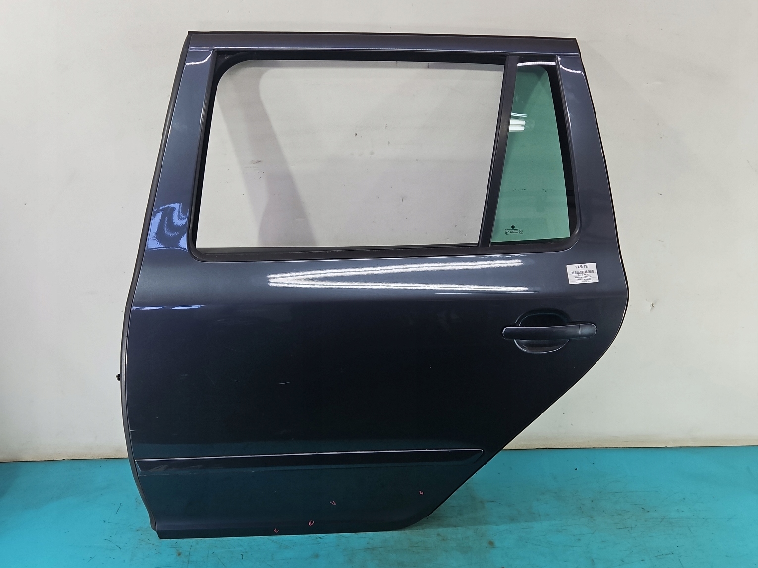 DRZWI TYŁ LEWE SKODA OCTAVIA II KOMBI SZARY LF8J