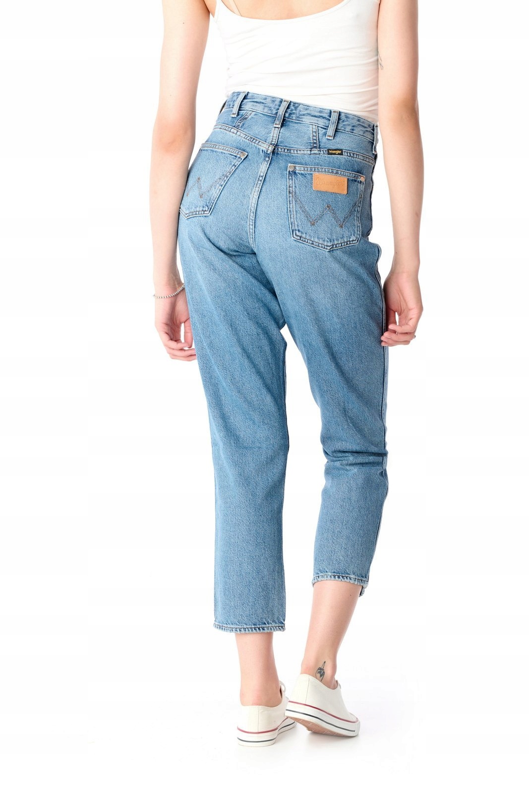 Dámské volné džíny Wrangler Seasonal Mom Light Ocean W261RI86W 25/32