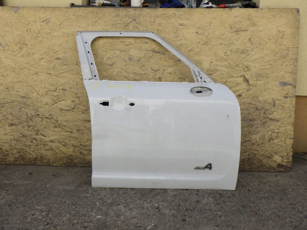 MINI COUNTRYMAN F60 door right front