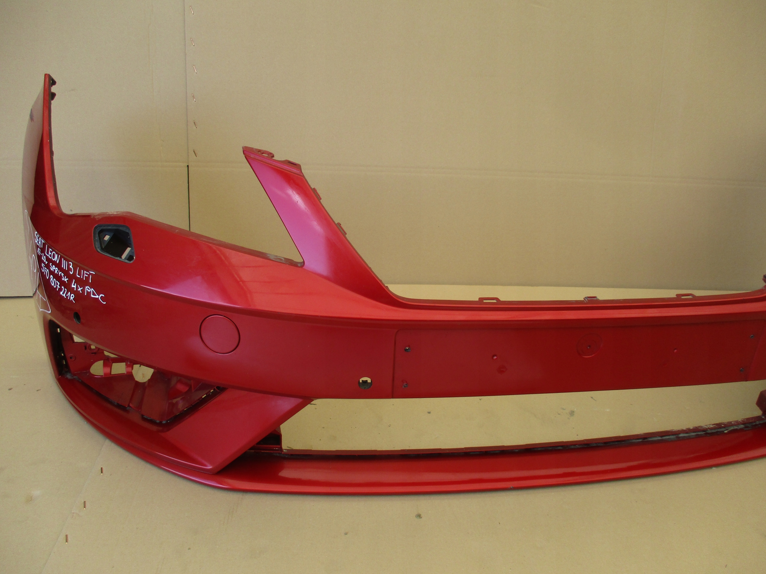 bumper front front Seat Leon 3 III lift 17-20r washer 4xPDC 5F0807221R